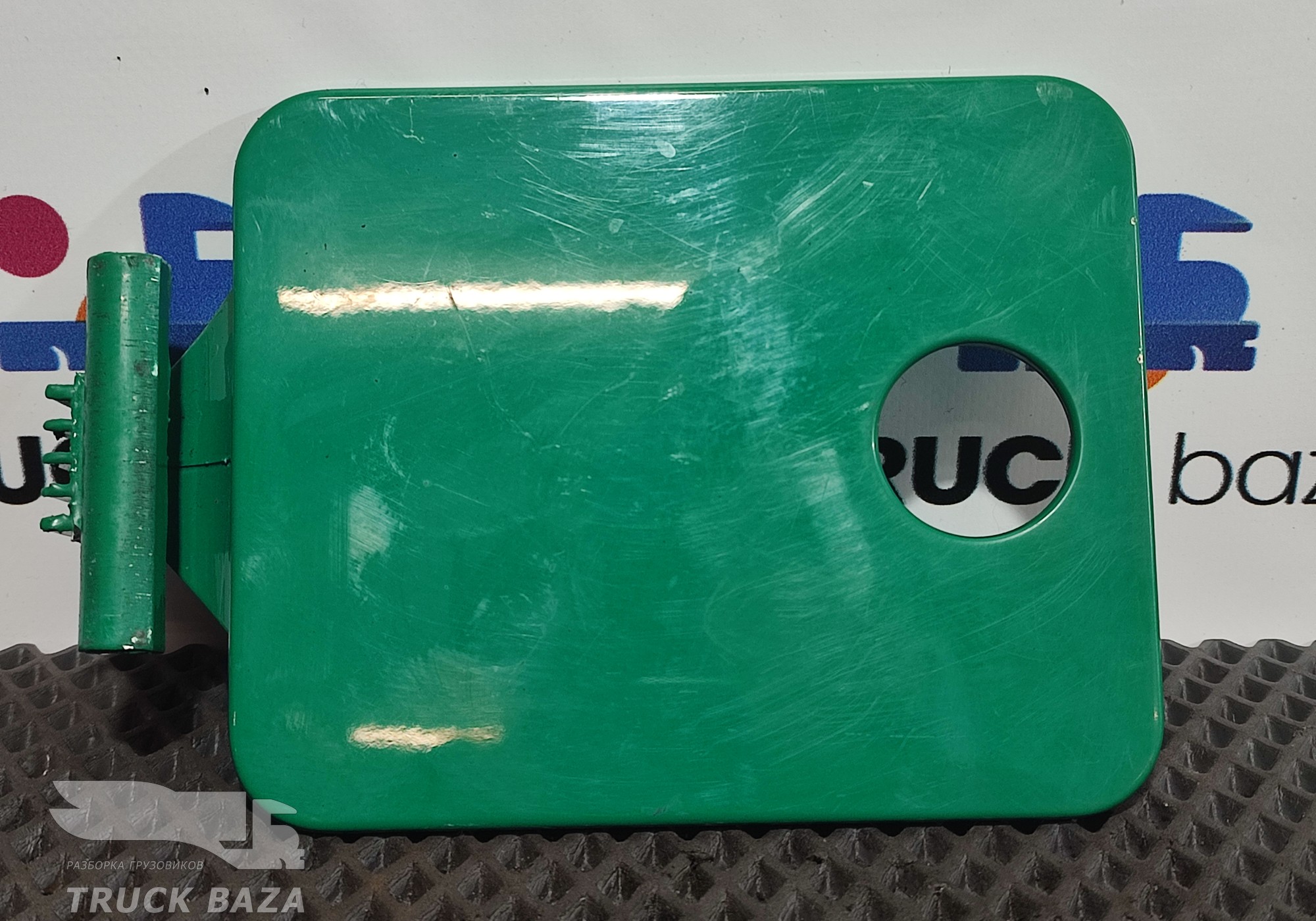 5490840525010 Люк корпуса подножки