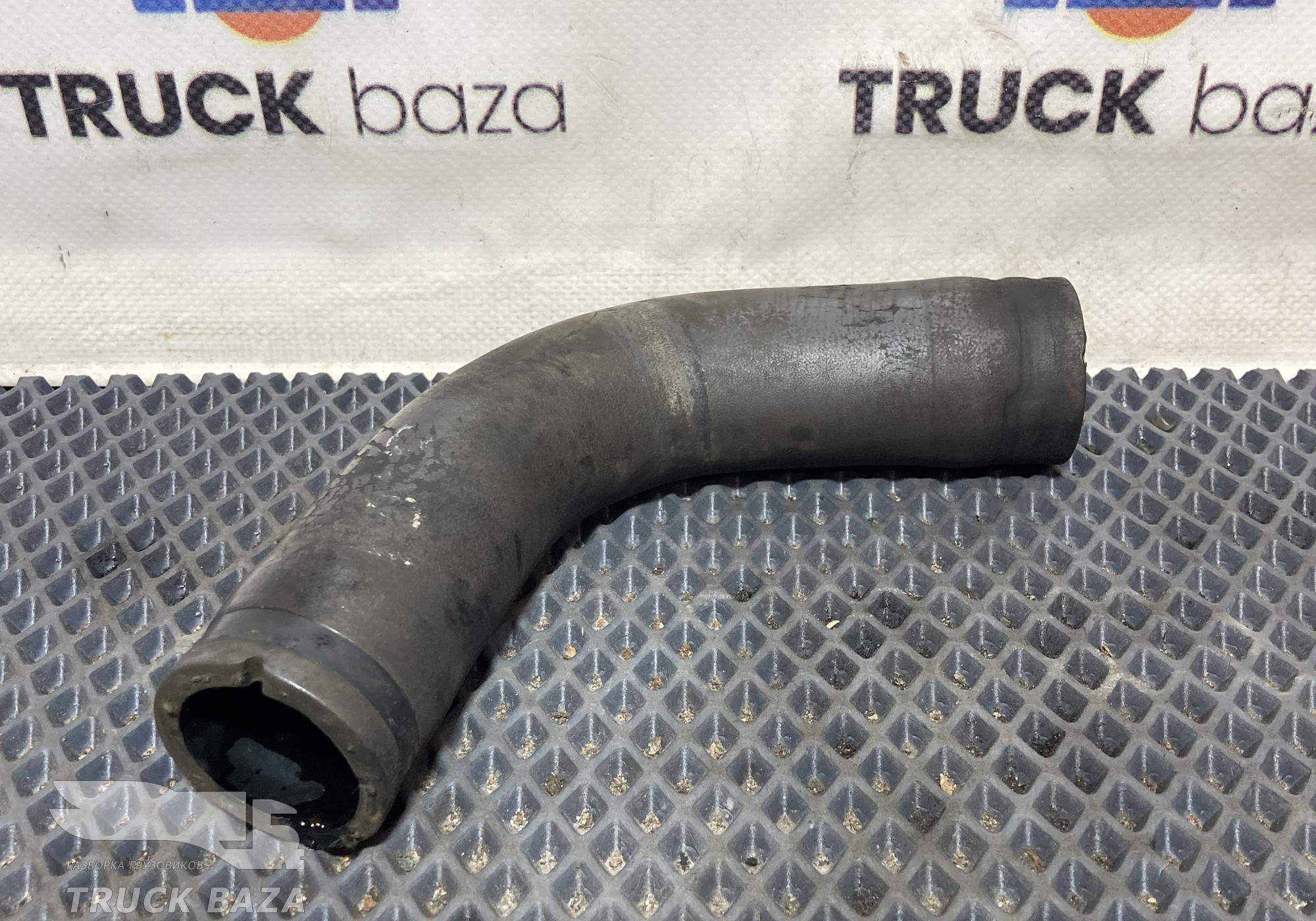 Патрубок системы охлаждения для Scania 5-series G (с 2004 по 2016)