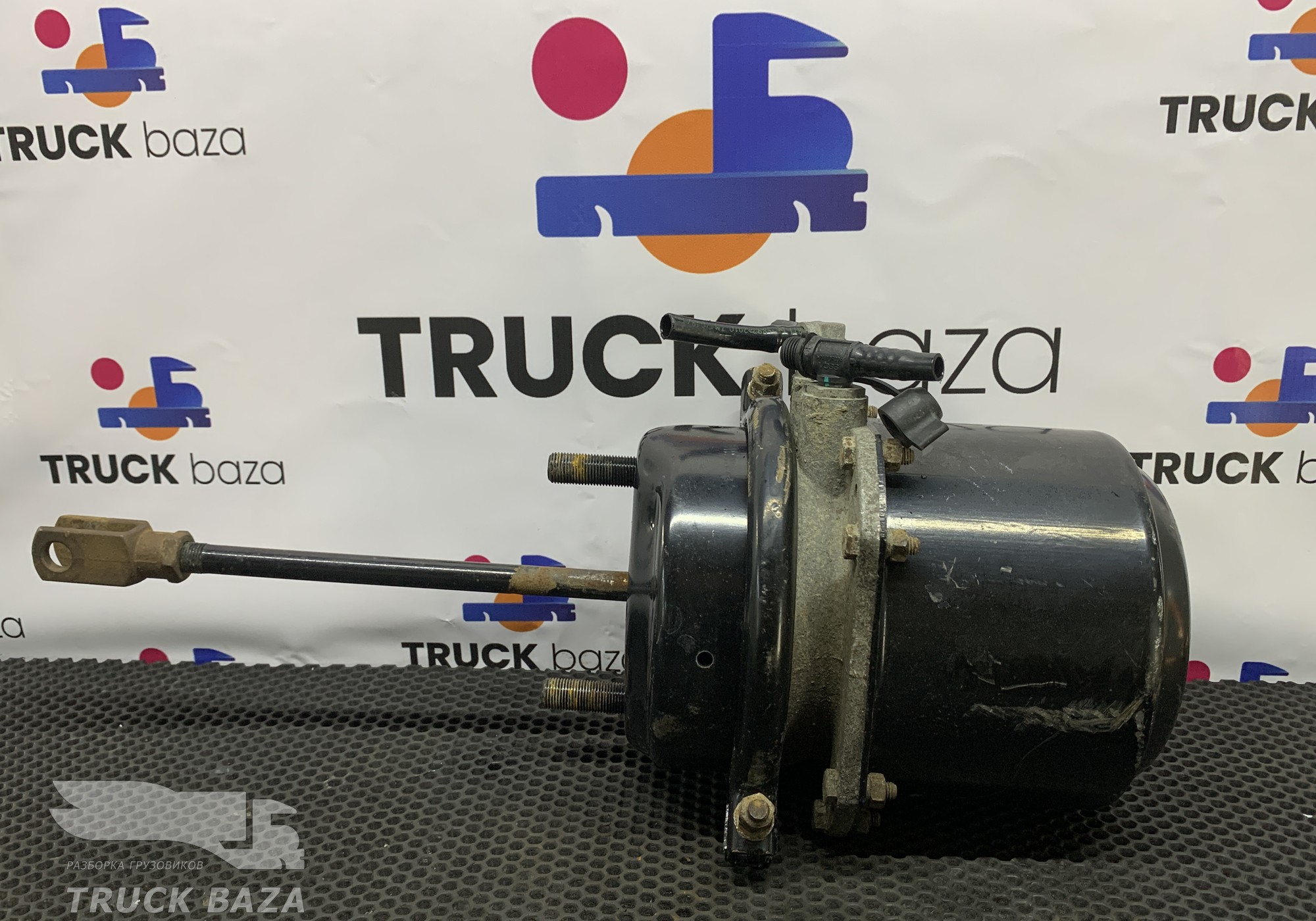 DZ91189360020 Энергоаккумулятор тормозной задний/средний для Shacman F3000 (с 2009)
