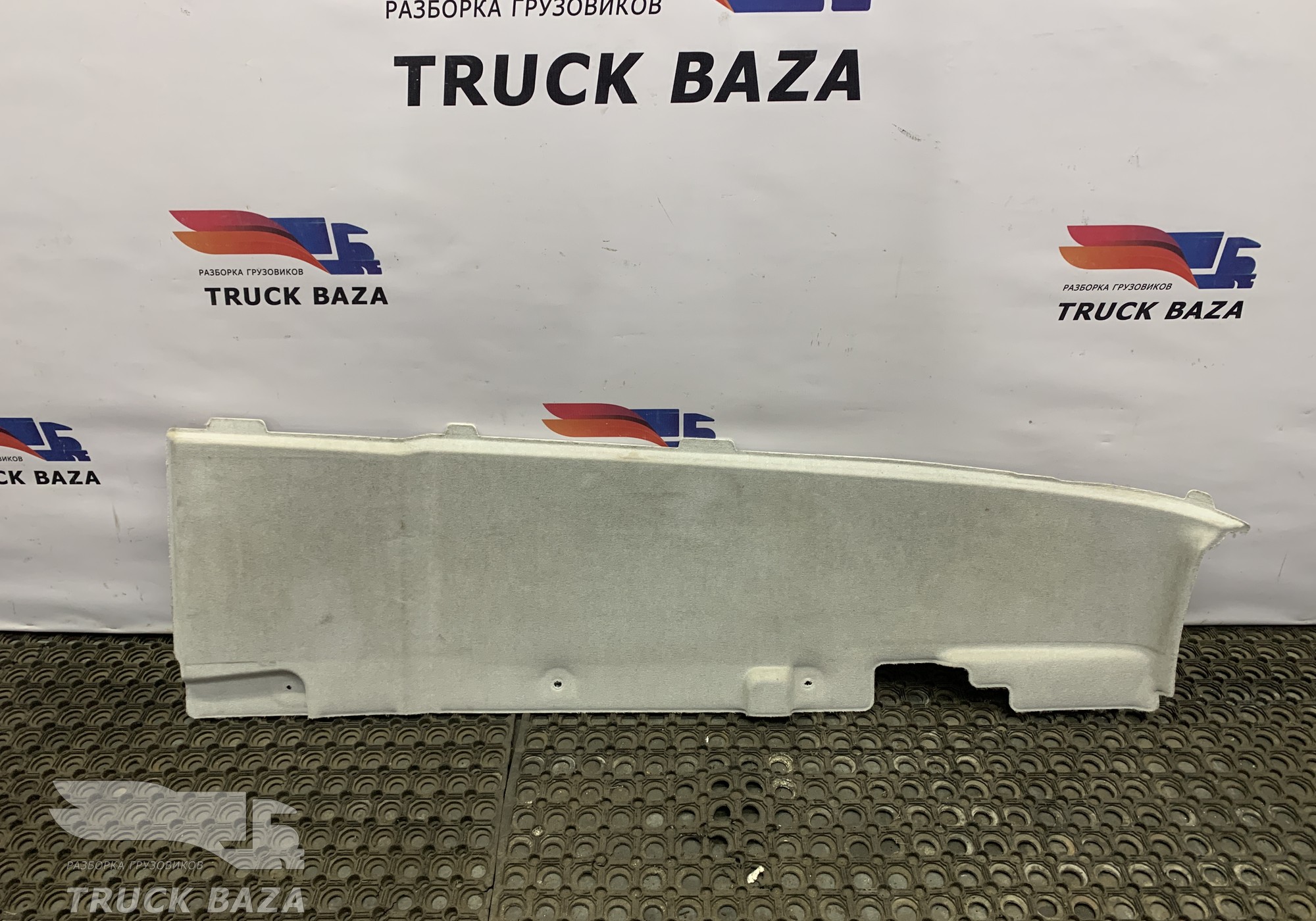 7482395961 Обшивка салона левая для Renault T (с 2013)