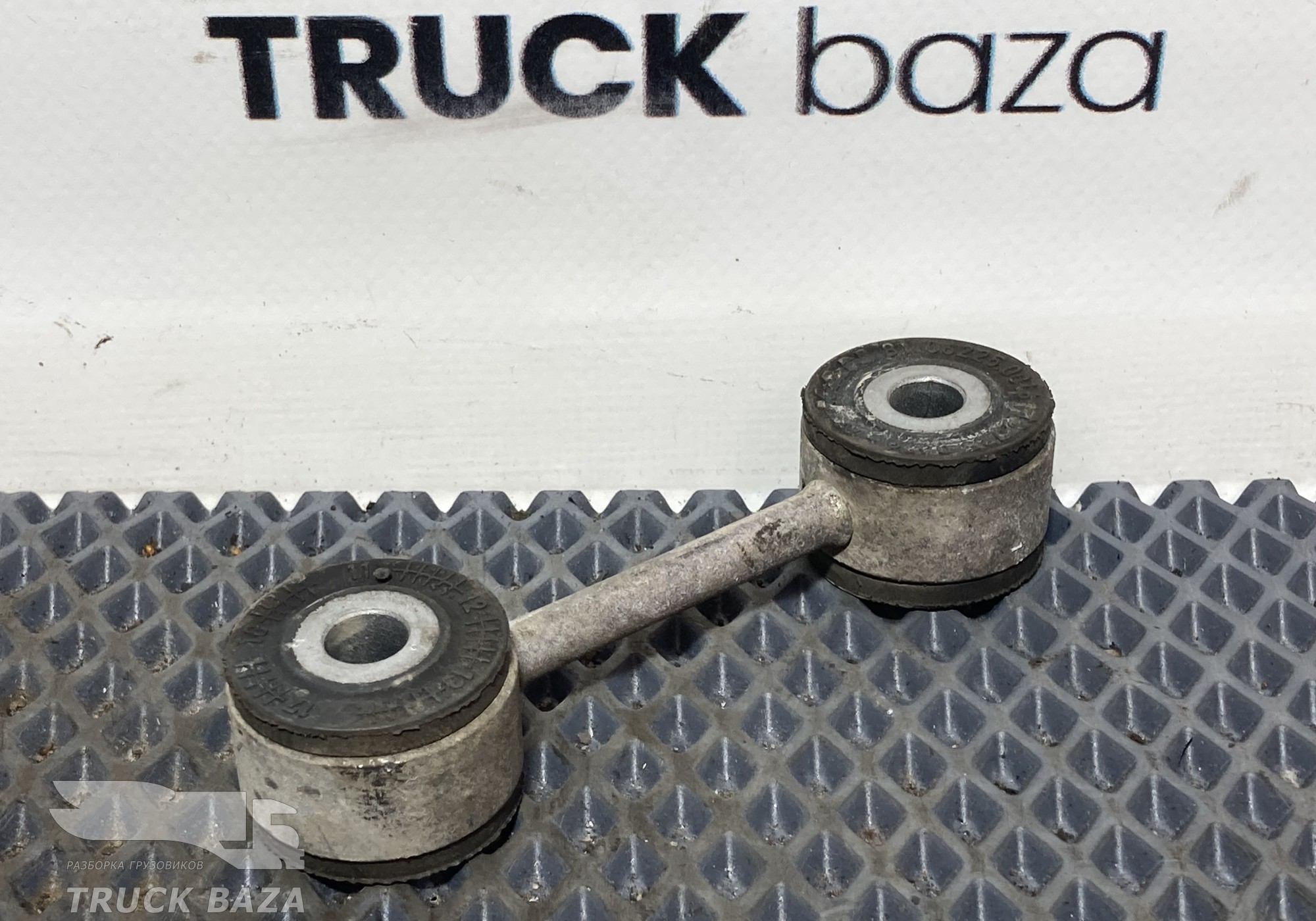 81062250016 Кронштейн интеркулера