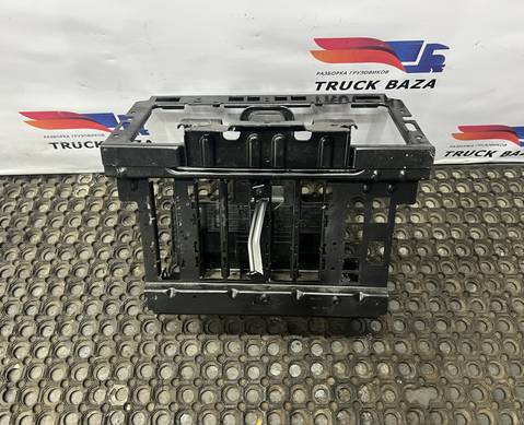 82300079 Кронштейн центральной консоли для Renault T (с 2013)