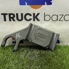 AZ9925522138 Кронштейн передней рессоры левый для Sinotruk Sitrak C7H