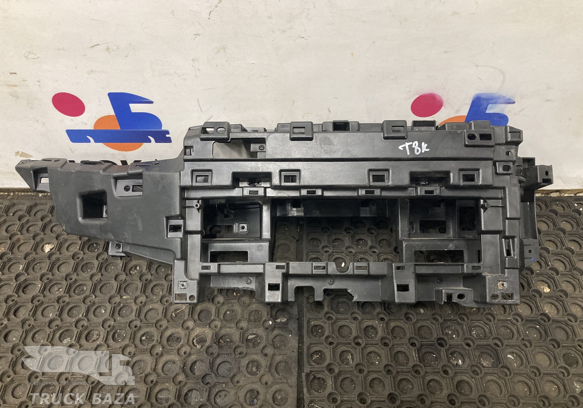 812W624300034 Кронштейн проводки для Sinotruk Sitrak C7H