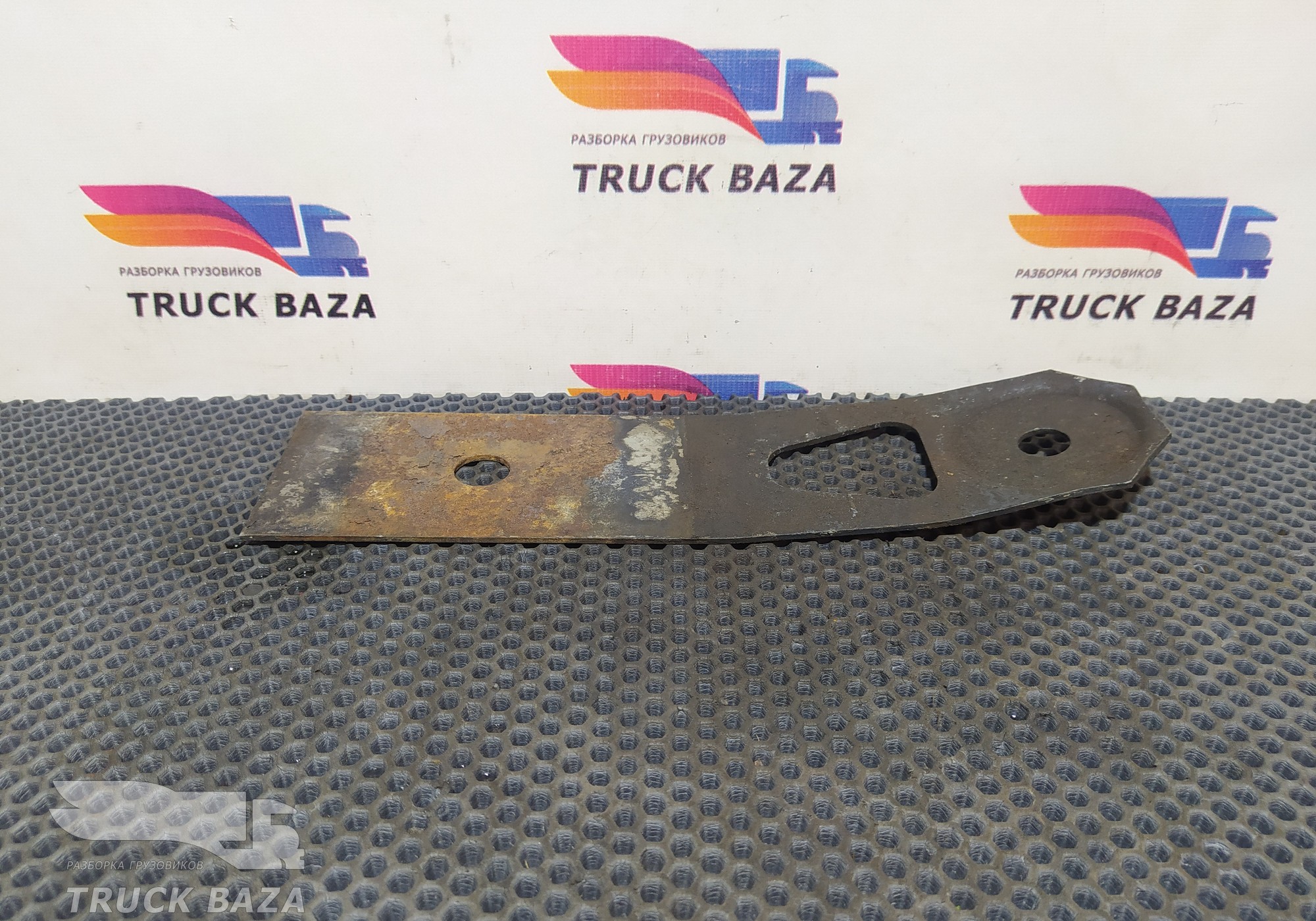 41013266 Проставка рессоры нижняя для Iveco