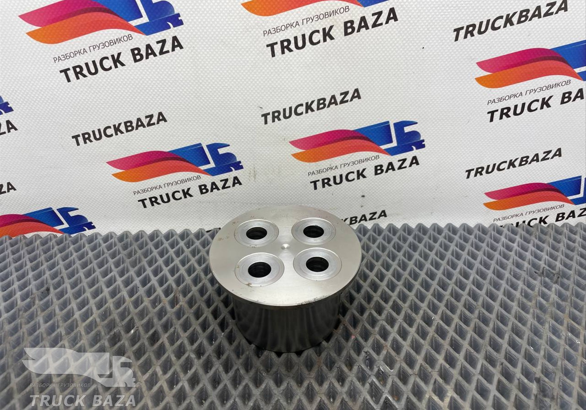 51045060107 Ось промежуточной шестерни для Man TGX TG3 (с 2020)