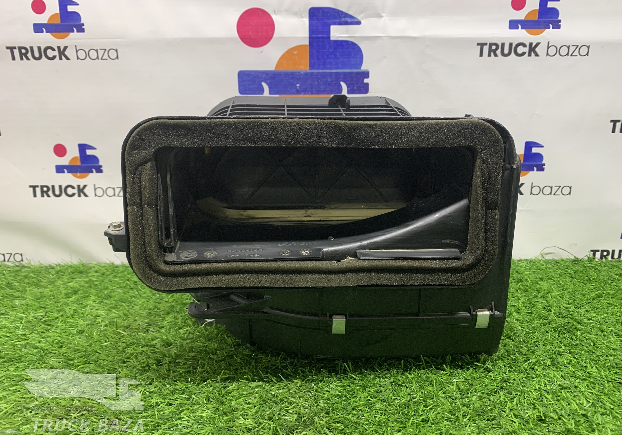 52404148 Корпус отопителя