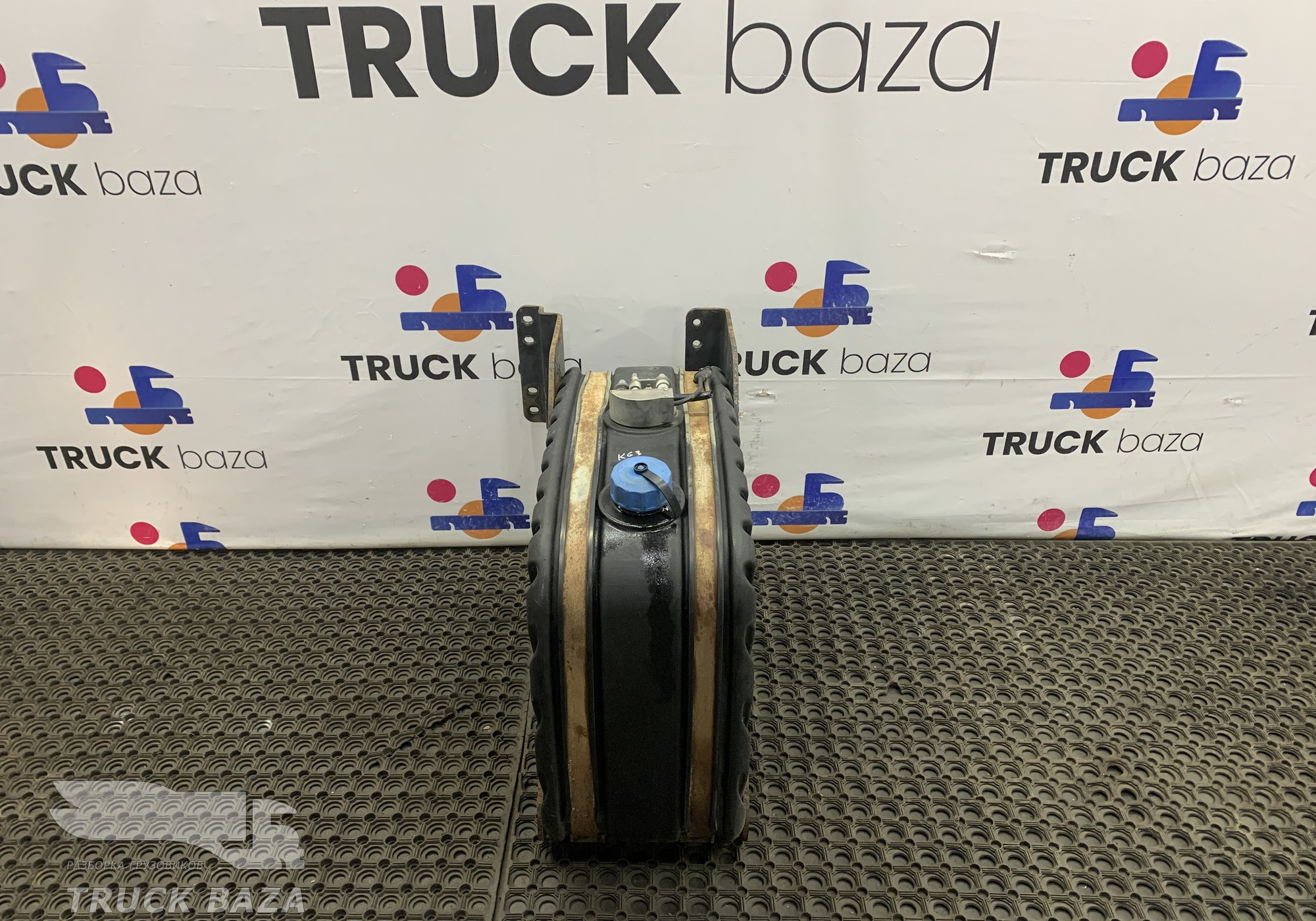 5490120805710 Бак AdBlue в сборе для КАМАЗ 5490 (с 2013)