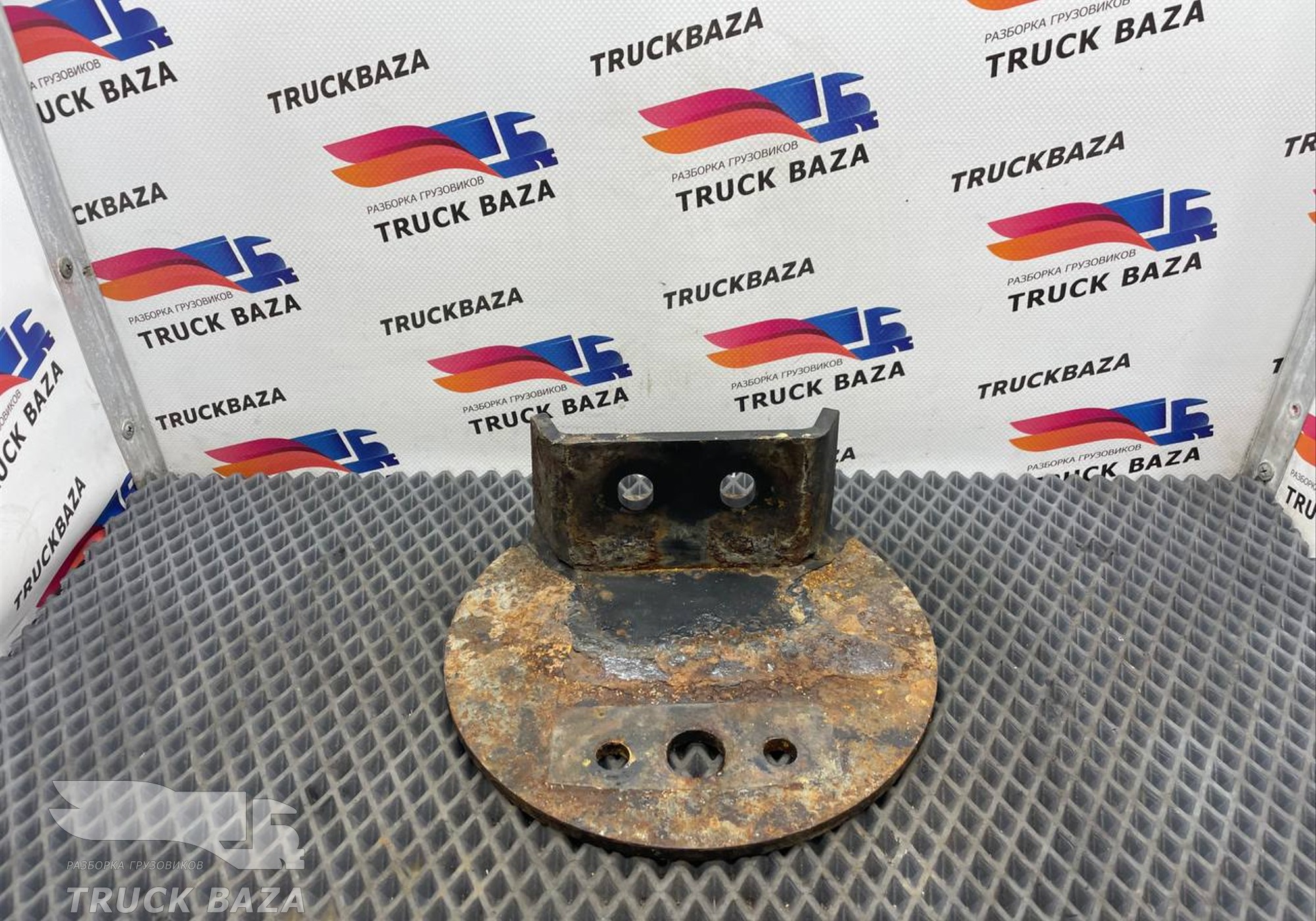 GC465B774CB Кронштейн подушки для Ford F-MAX (с 2018)