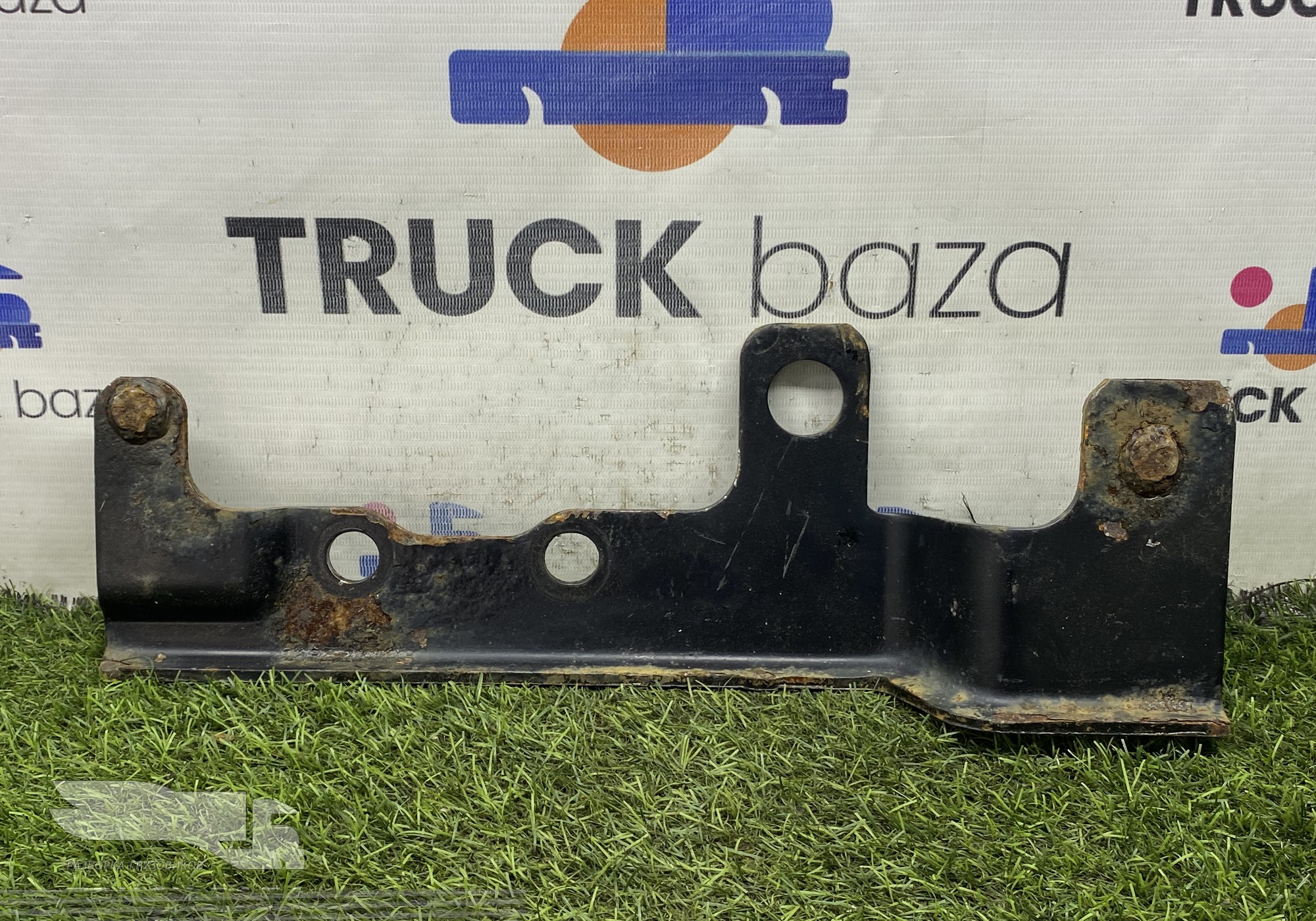 549018416311 Кронштейн бампера левый для КАМАЗ 54901