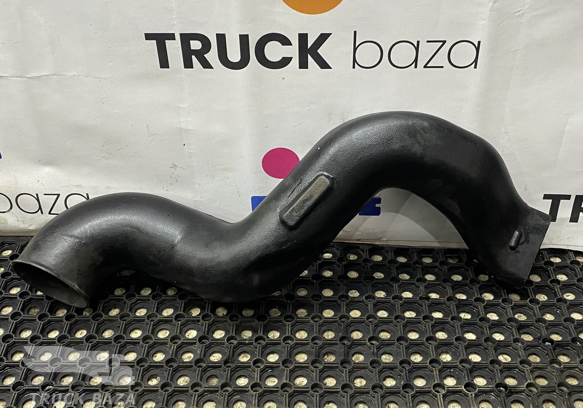 1781692 Патрубок воздушного фильтра