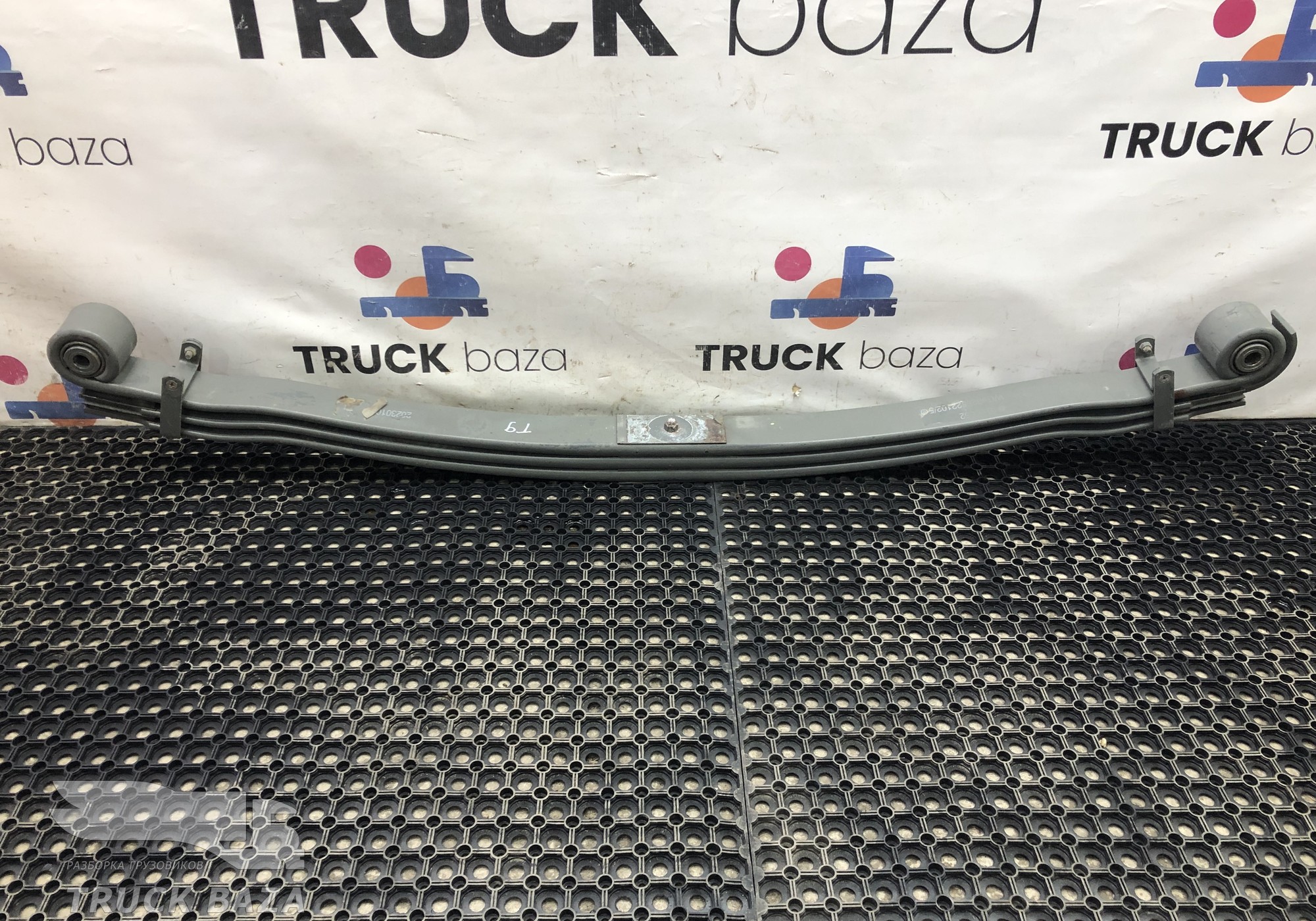 WG9925522102 Рессора передняя правая 3-х листовая для Sinotruk Sitrak C7H