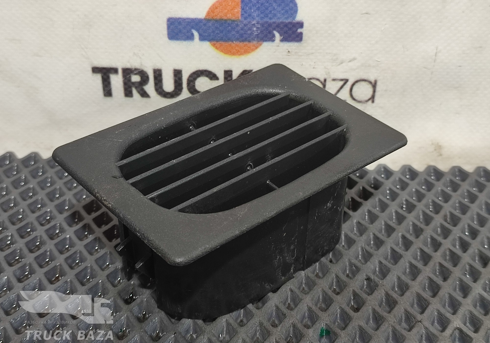 81619500259 Дефлектор воздушный для Man