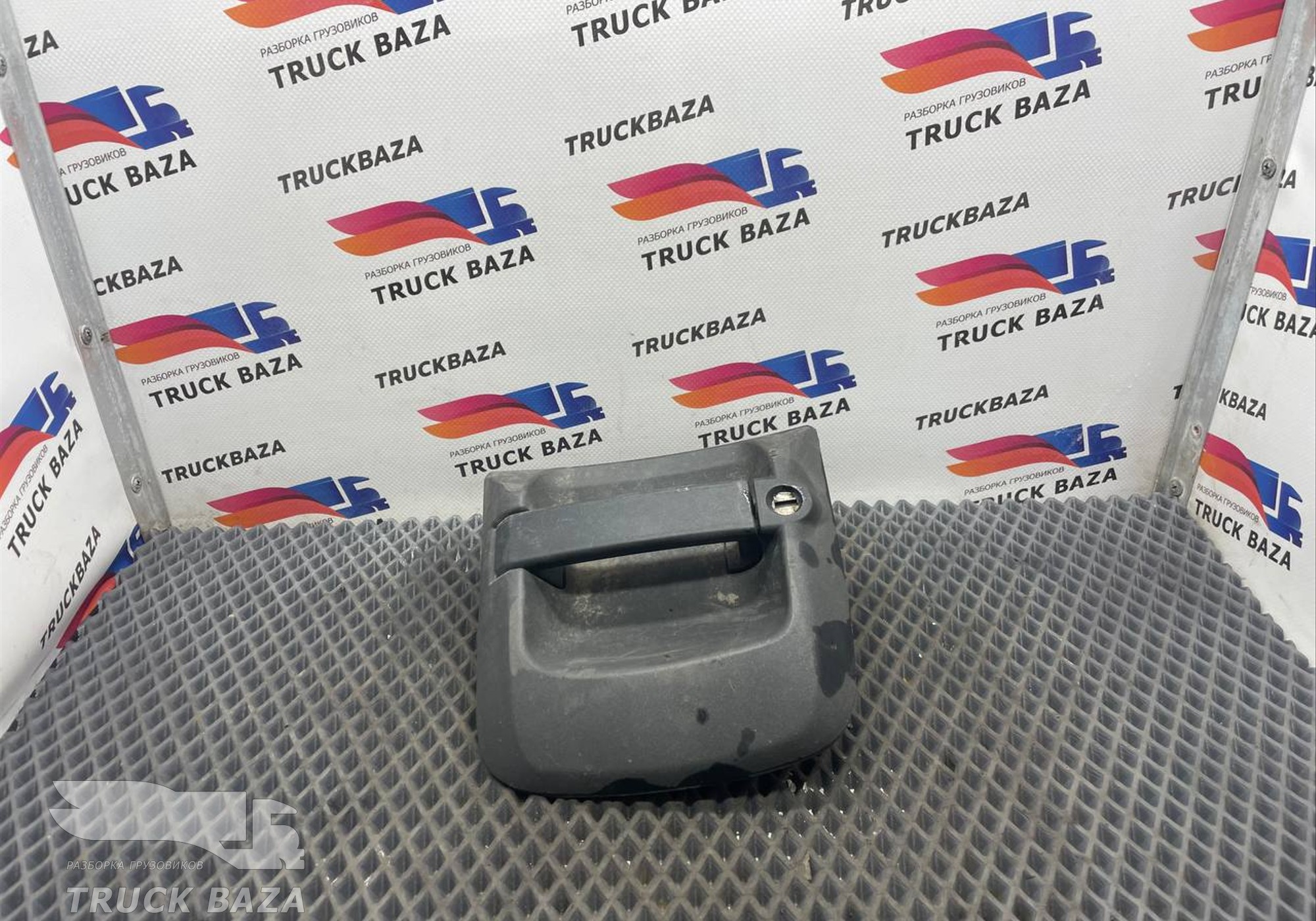 81626416080 Ручка двери наружная правая для Man TGX II (с 2012)