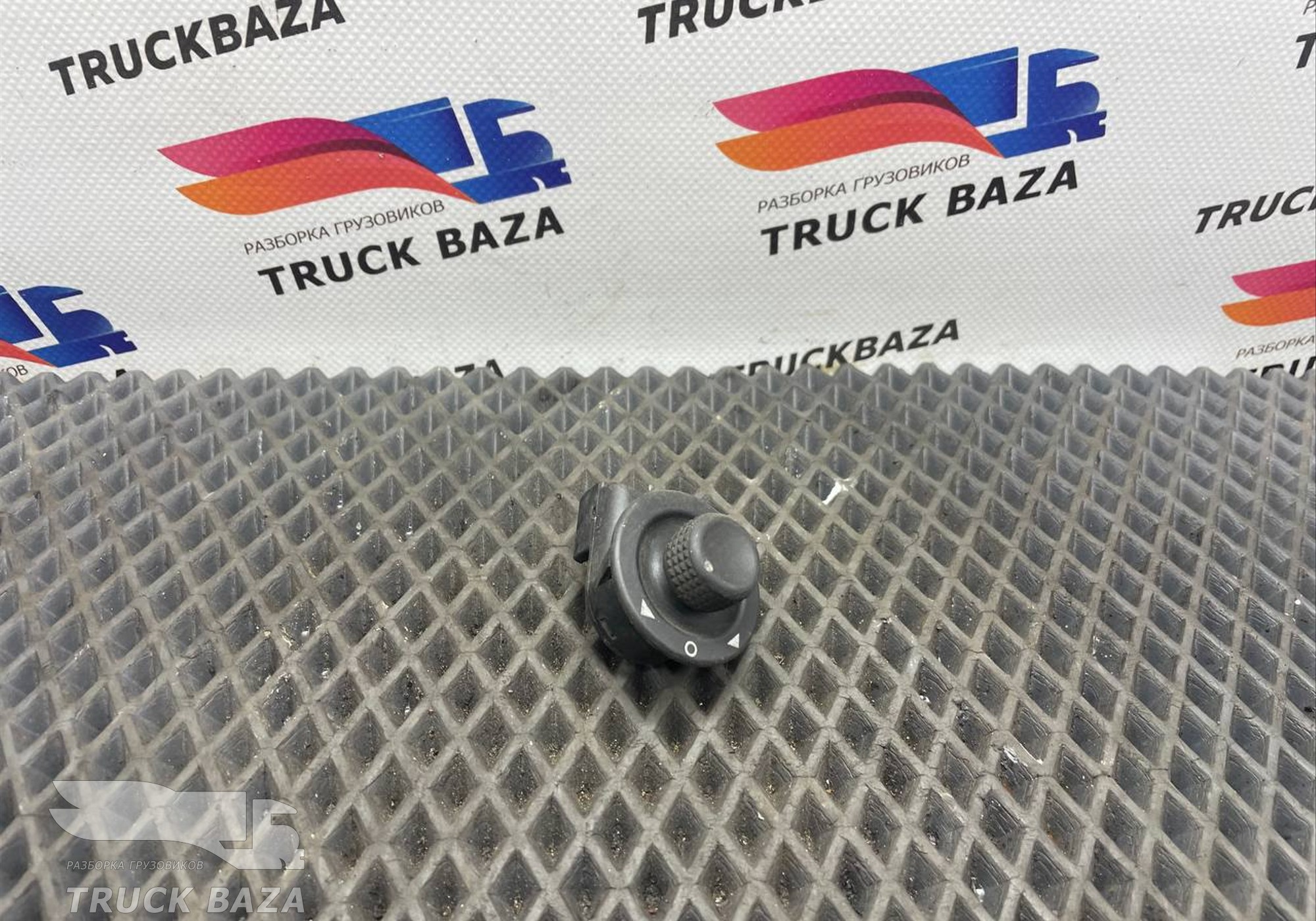 5010271228 Переключатель регулировки зеркала для Renault Premium II (с 2005 по 2013)