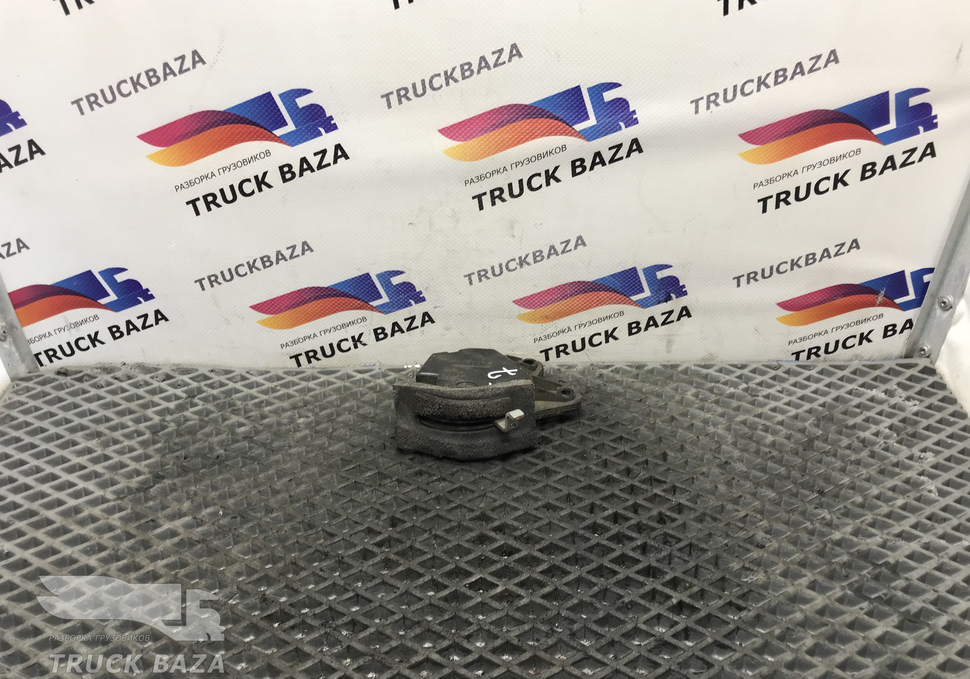 20570722 Ручка двери внутренняя правая для Volvo FH