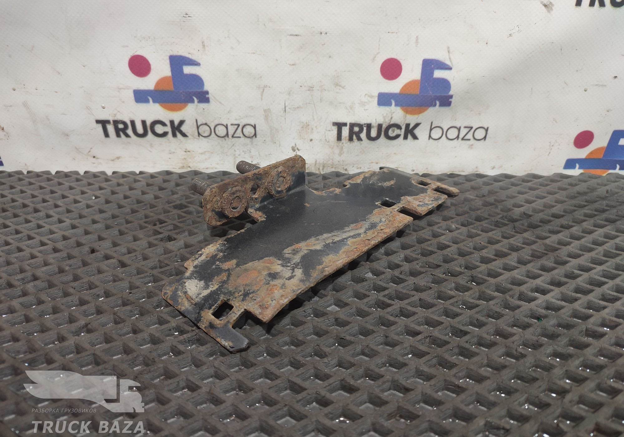 9424306110 Кронштейн тормозной системы для Mercedes-Benz Actros MP3 (с 2008)