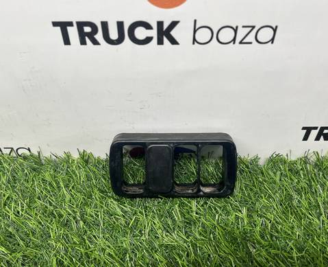 A9406800034 Рамка кнопок для КАМАЗ 5490 (с 2013)