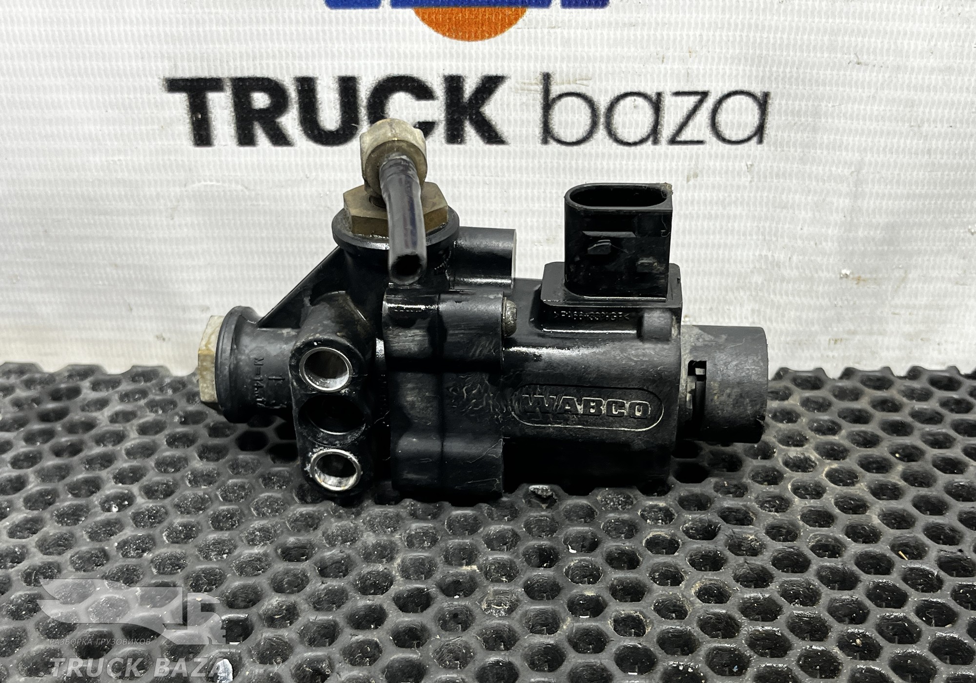811W521606117 Клапан электромагнитный ABS для Sinotruk Sitrak C7H