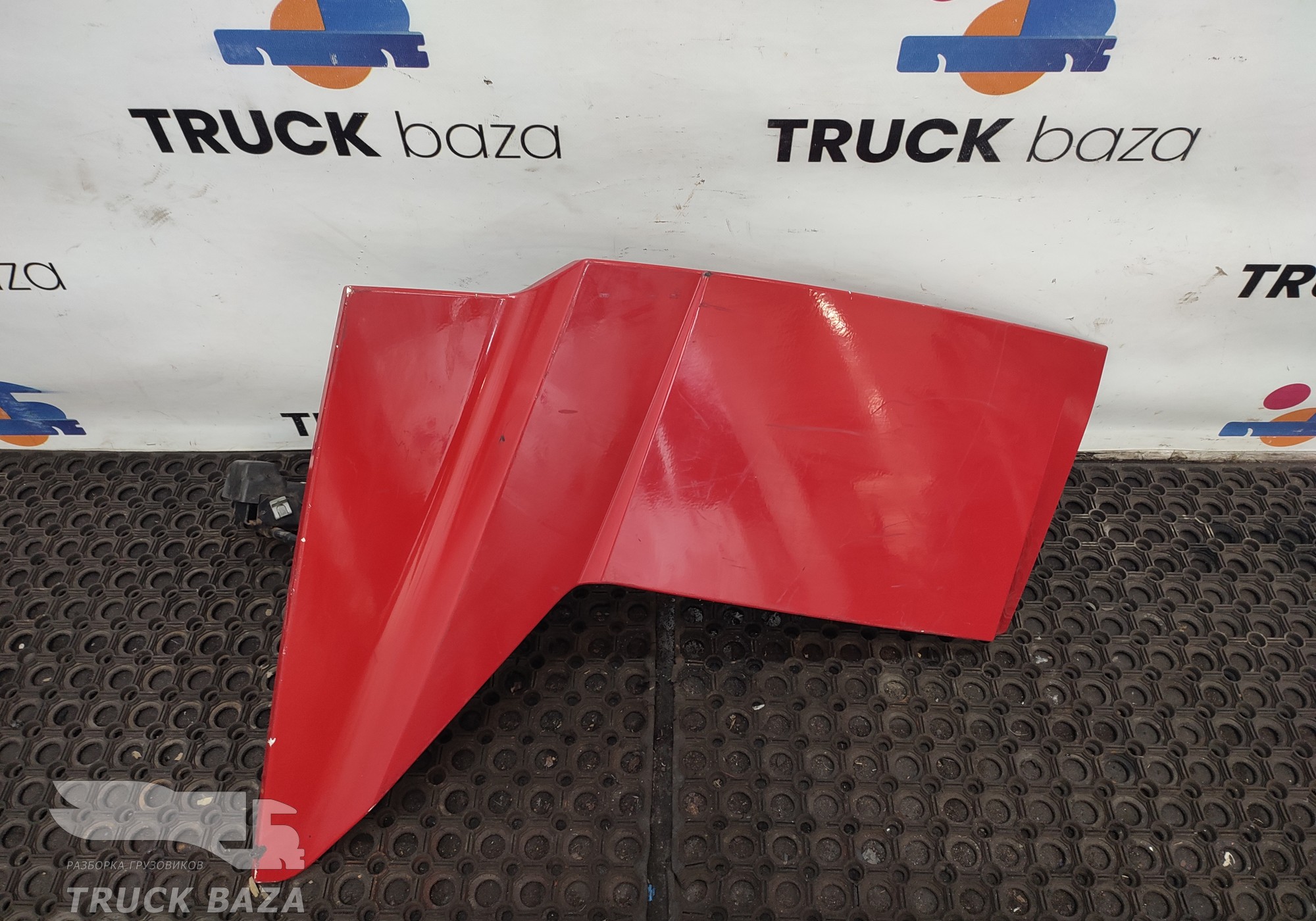 549018419139 Спойлер кабины верхний левый для КАМАЗ 54901