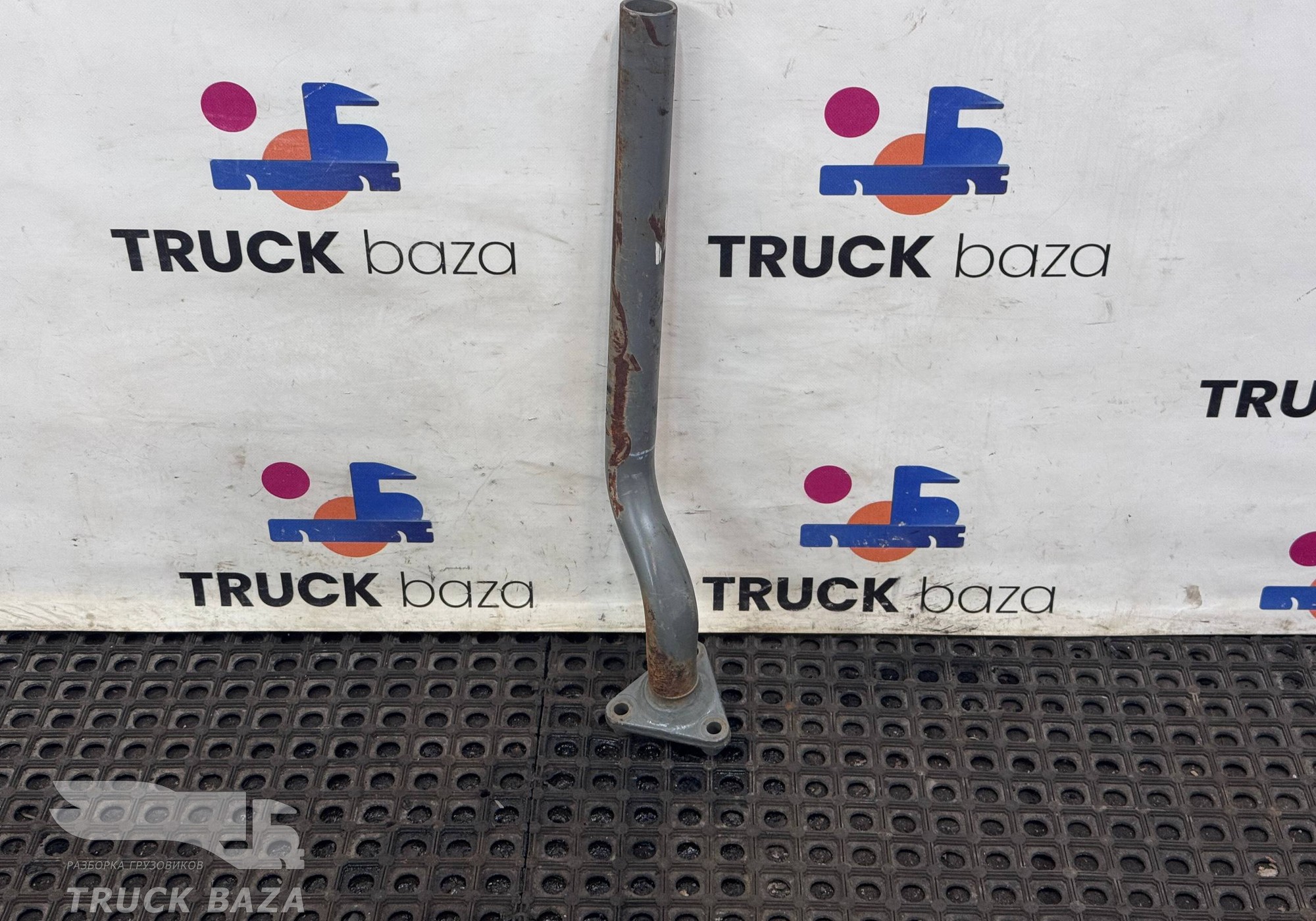 712W664208142 Кронштейн крыла заднего правого для Sinotruk Sitrak C7H