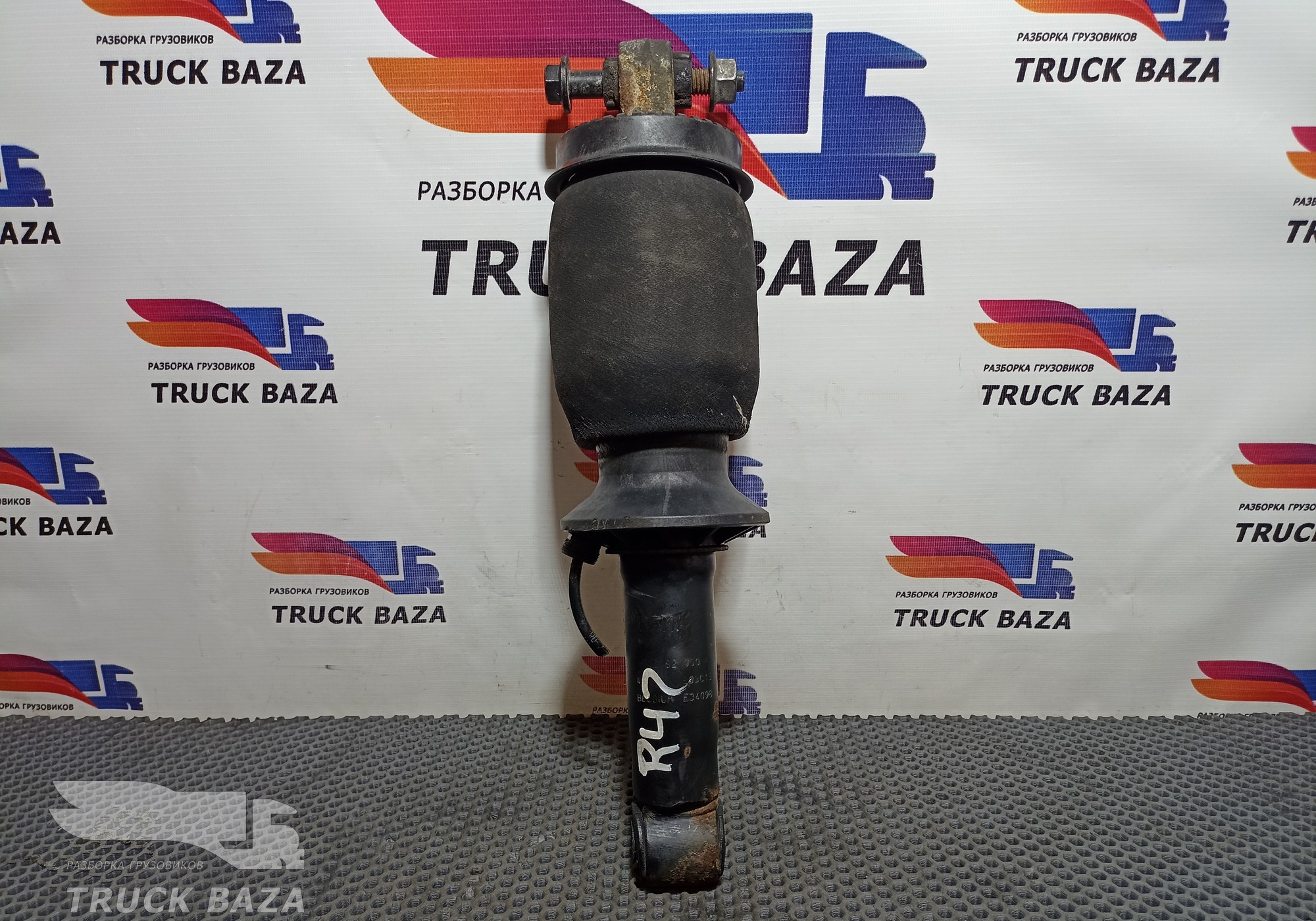 7421821030 Подушка кабины задняя для Volvo FM III (с 2013)