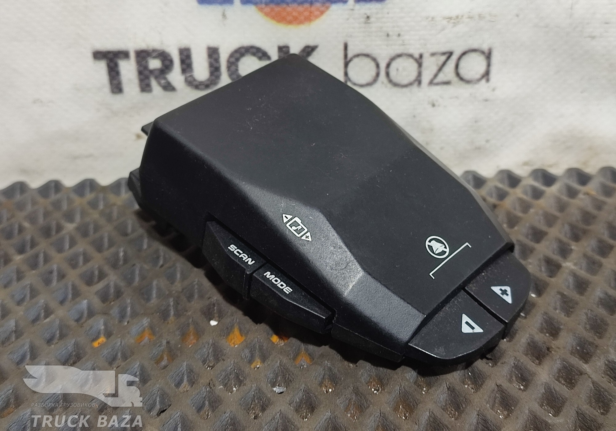 21708999 Рулевой переключатель аудиосистемы для Renault T (с 2013)