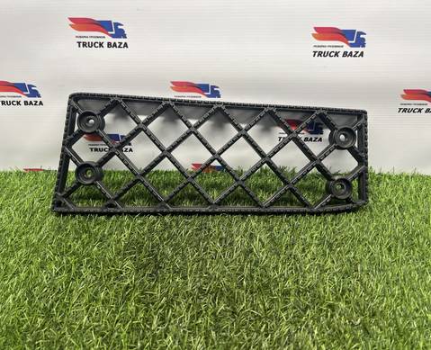 549018405037 Площадка подножки для КАМАЗ 54901