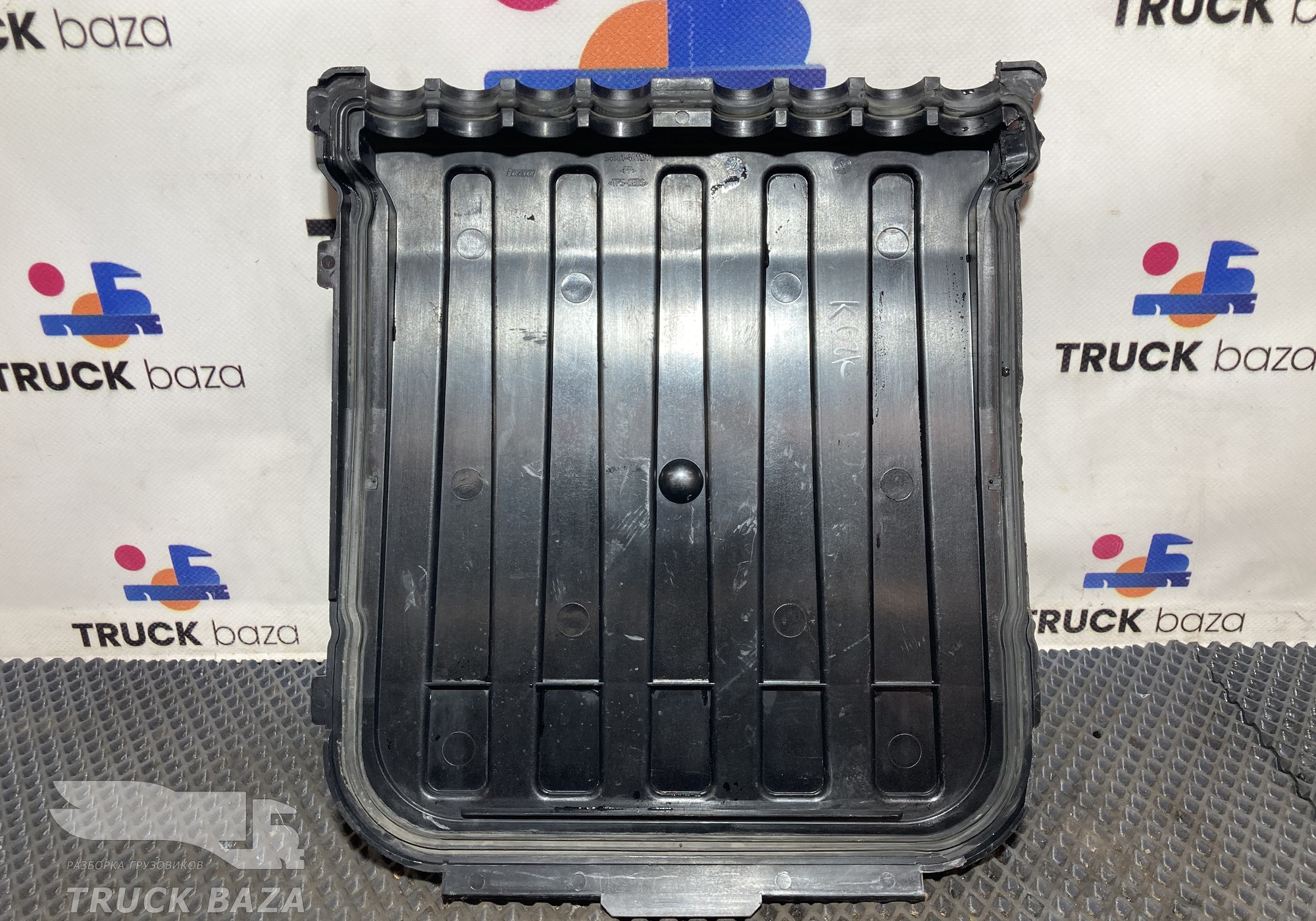 549014011311 Крышка блока предохранителей для КАМАЗ 54901