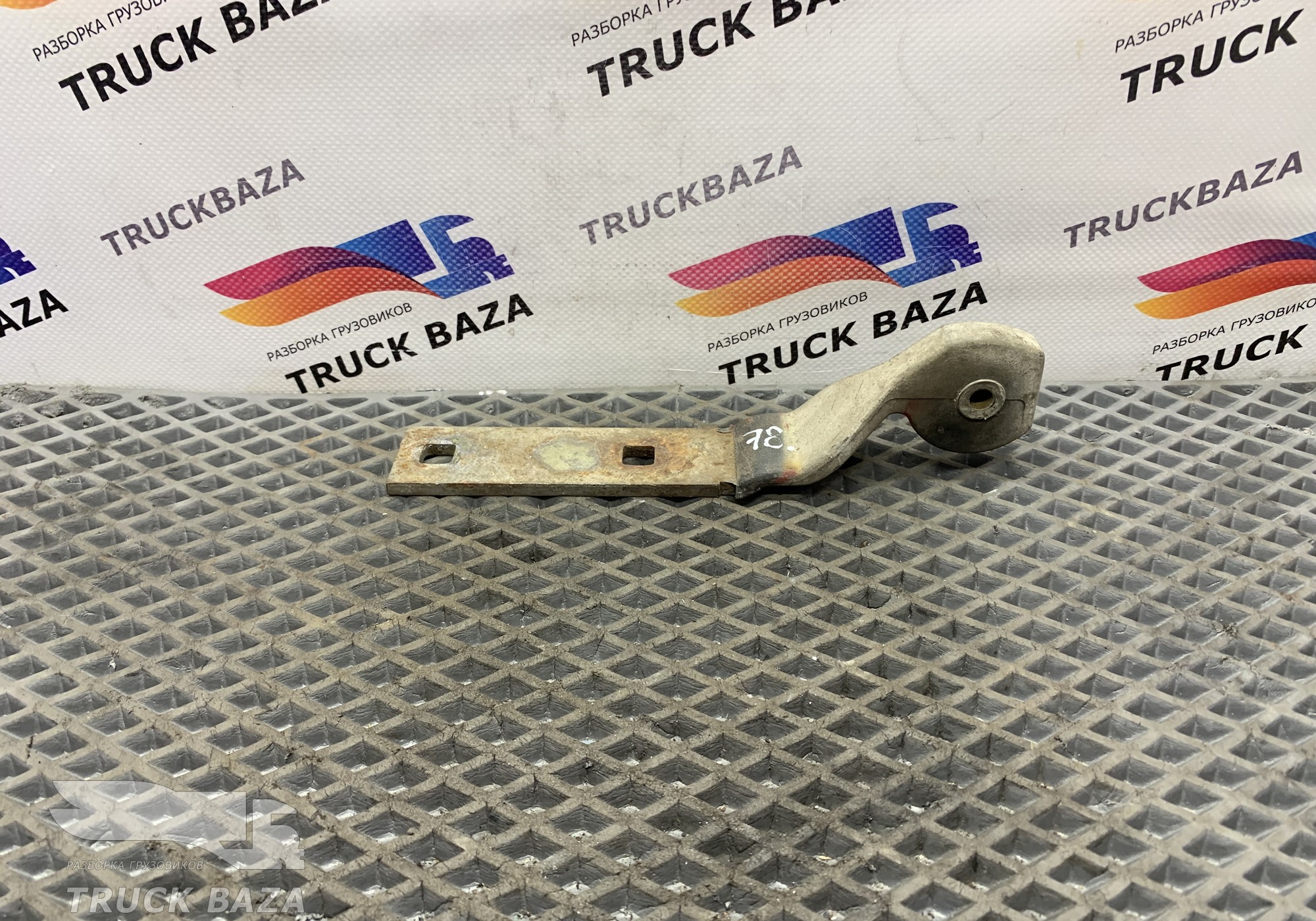 9417500251 Петля капота для Mercedes-Benz