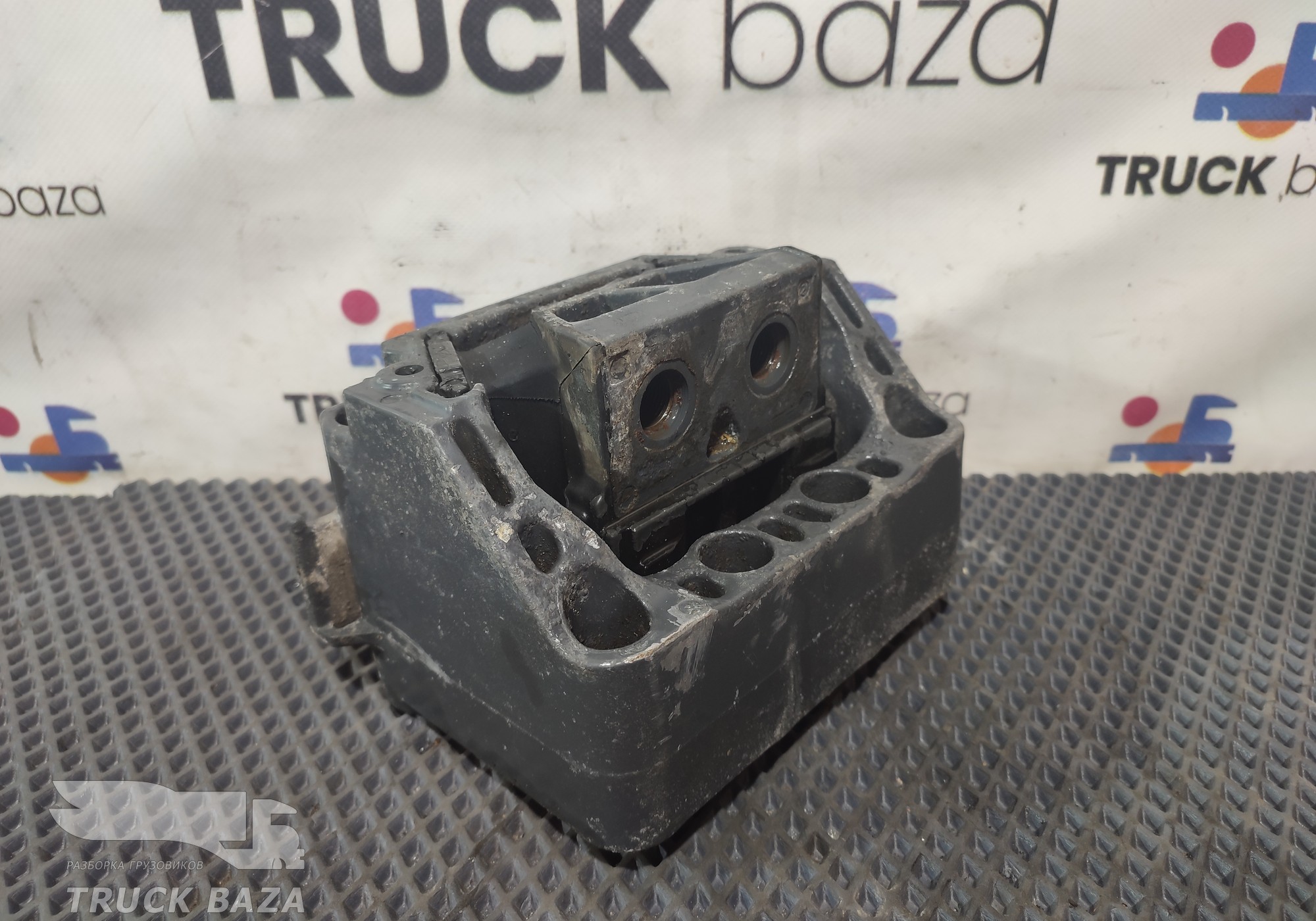 A9602412413 Подушка двигателя задняя для Mercedes-Benz Actros New Actros MP4 (с 2011)