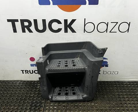 30680017SX Корпус подножек левый для Iveco Stralis I (с 2002)