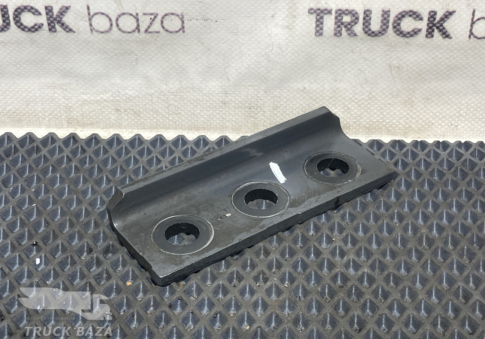 A9413120384 Кронштейн траверсы