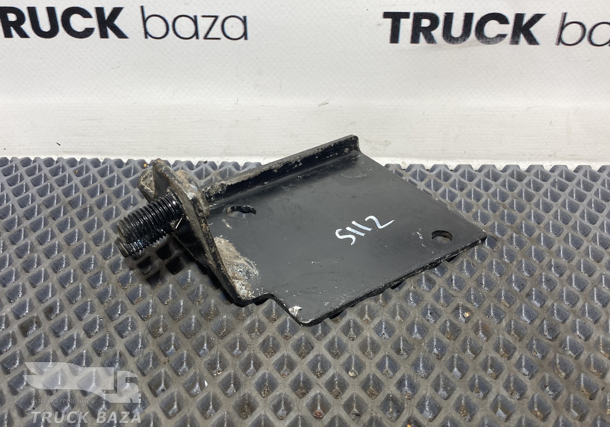 1492365 Кронштейн проводки стартера