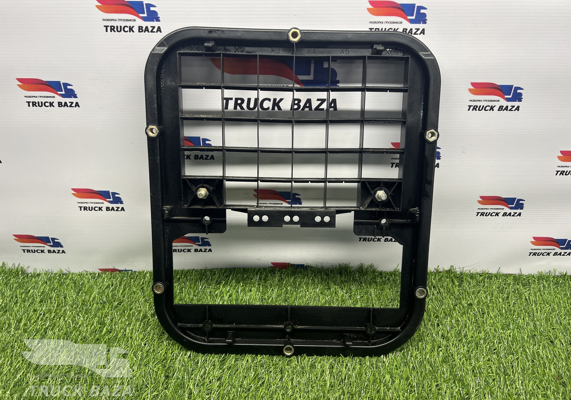 549014011101 Рамка блока проходных разъемов для КАМАЗ 54901