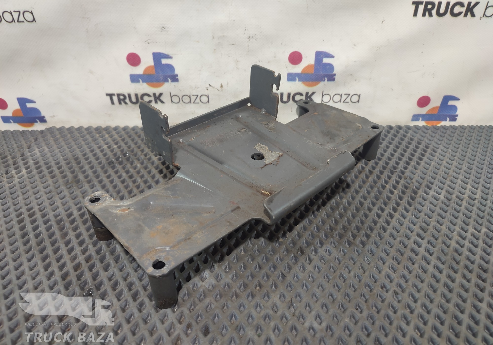 1444223 Кронштейн домкрата