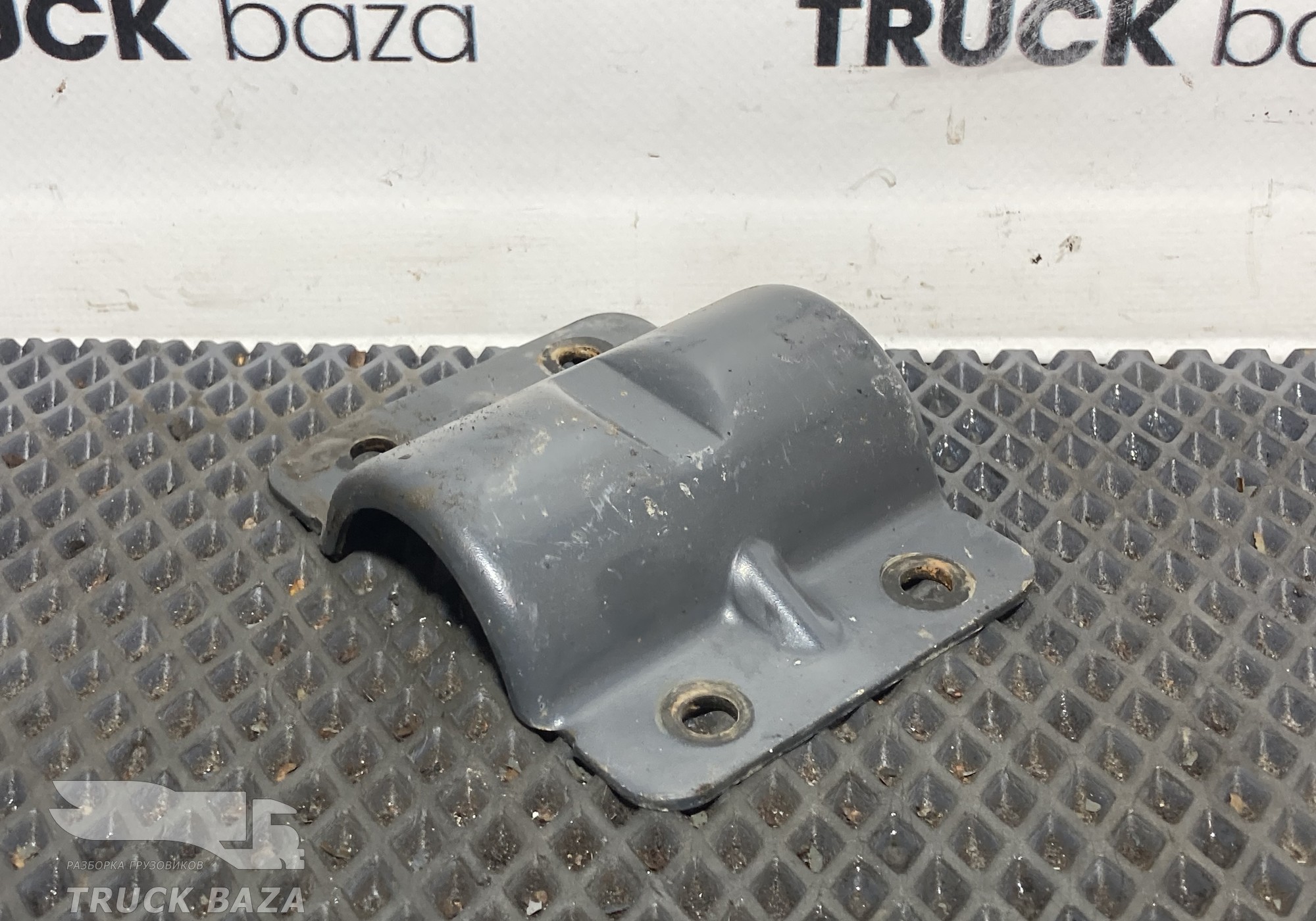 1629046 Кронштейн крыла для Daf CF II (с 2006 по 2013)