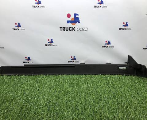 549015302135 Накладка стойки левая для КАМАЗ 54901