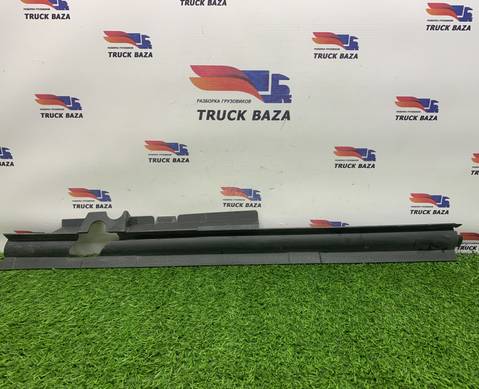 A9406920101 Накладка стойки правой для КАМАЗ