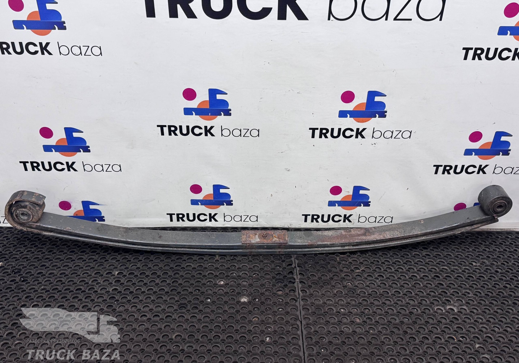 1621504 Рессора передняя