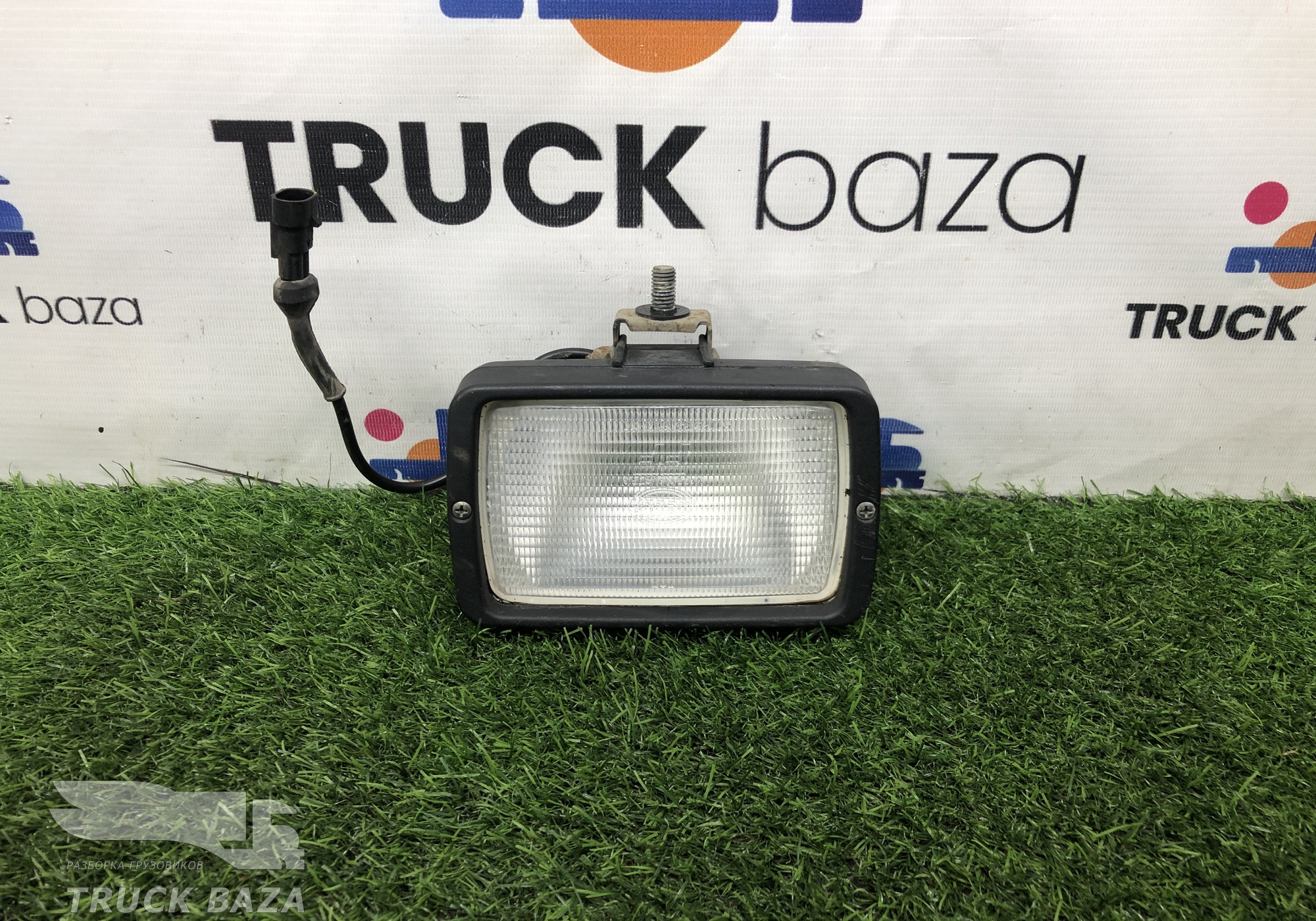 1613000 Фонарь за кабиной для Daf XF105 (с 2005)