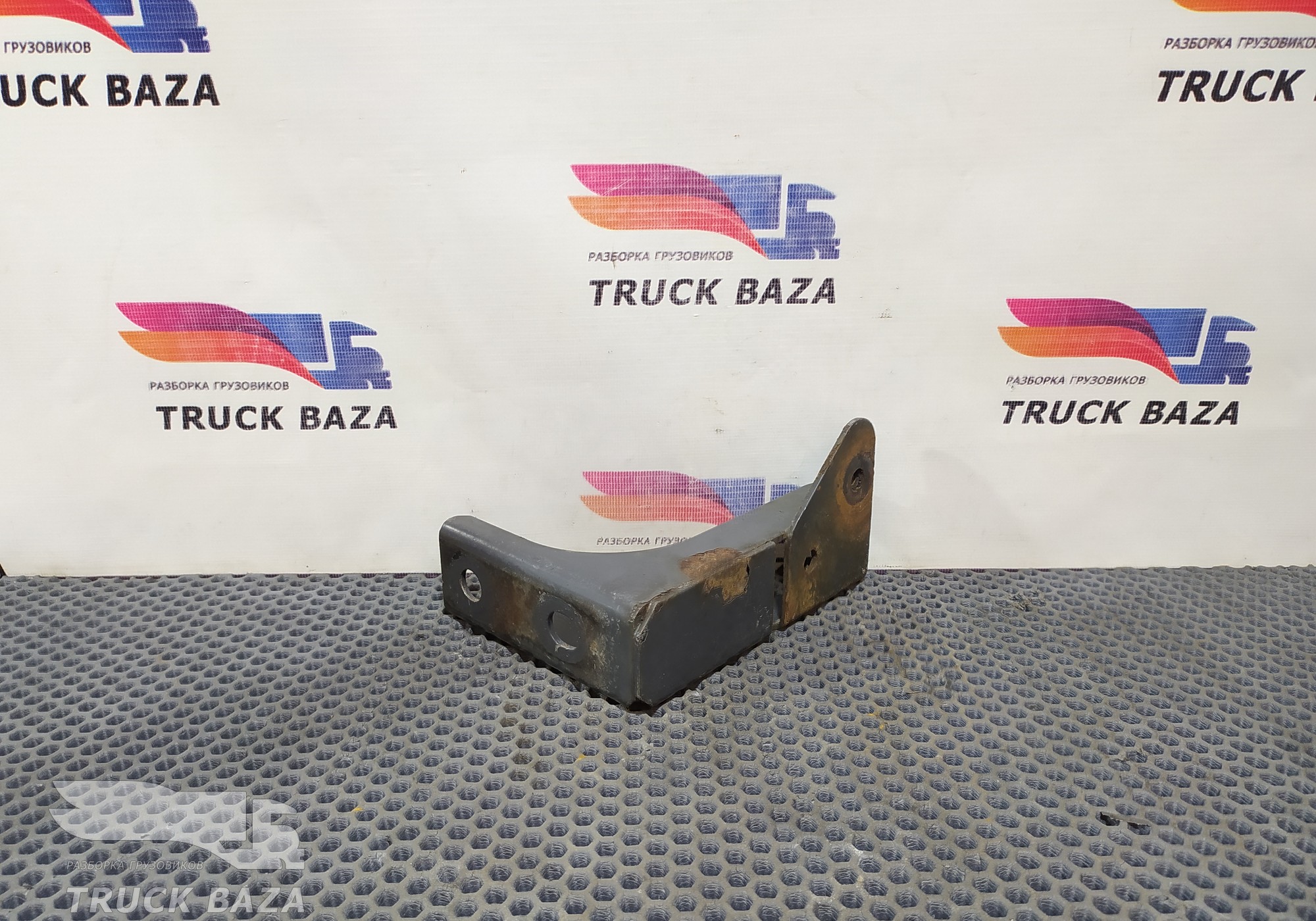 7420790065 Кронштейн защиты глушителя для Renault Kerax