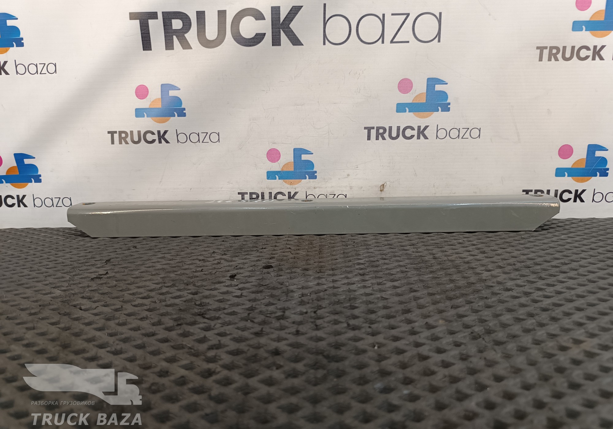 WG9100760104 Нажимная пластина для Sinotruk Howo HW76