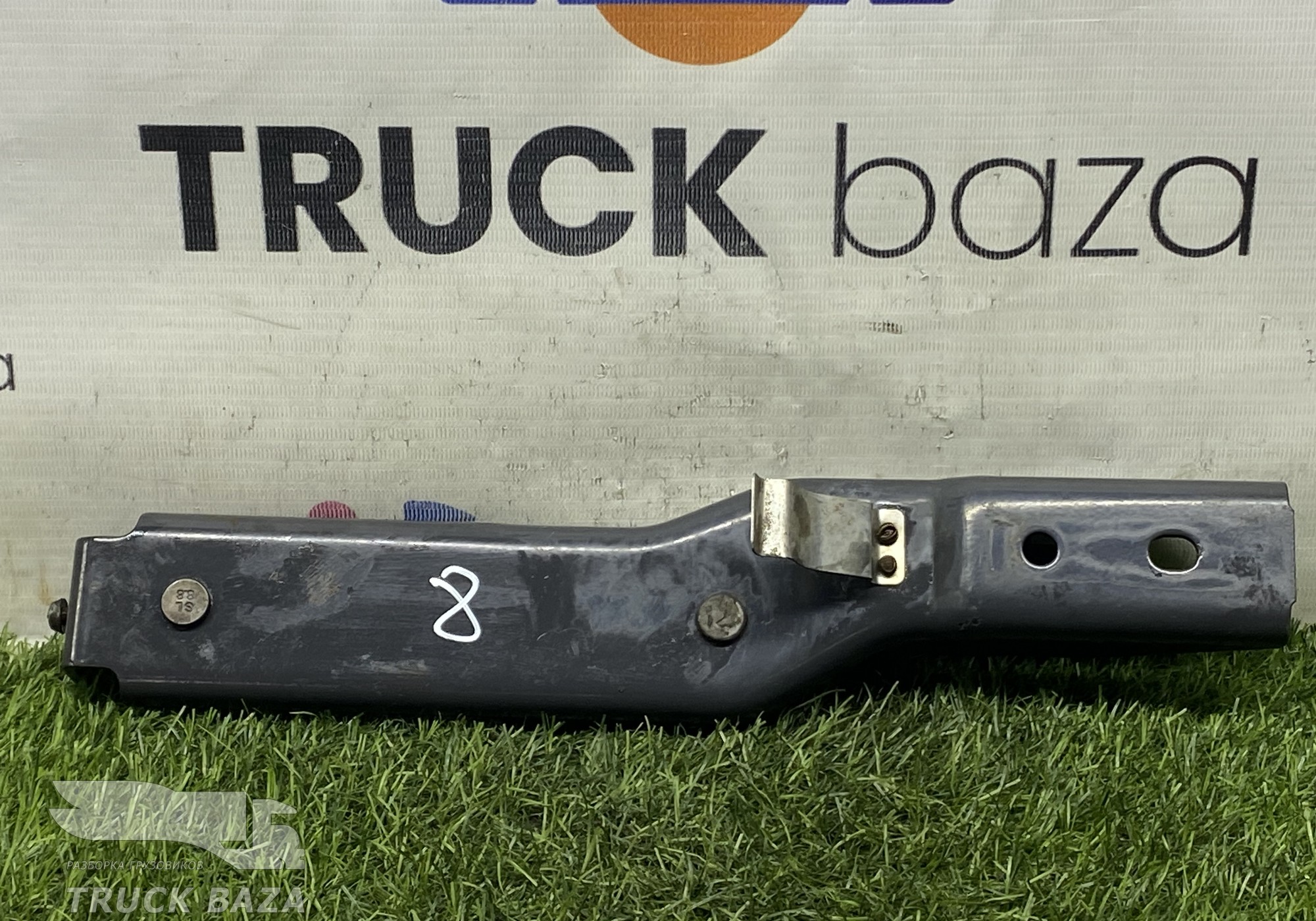 2841640 Кронштейн электропроводки