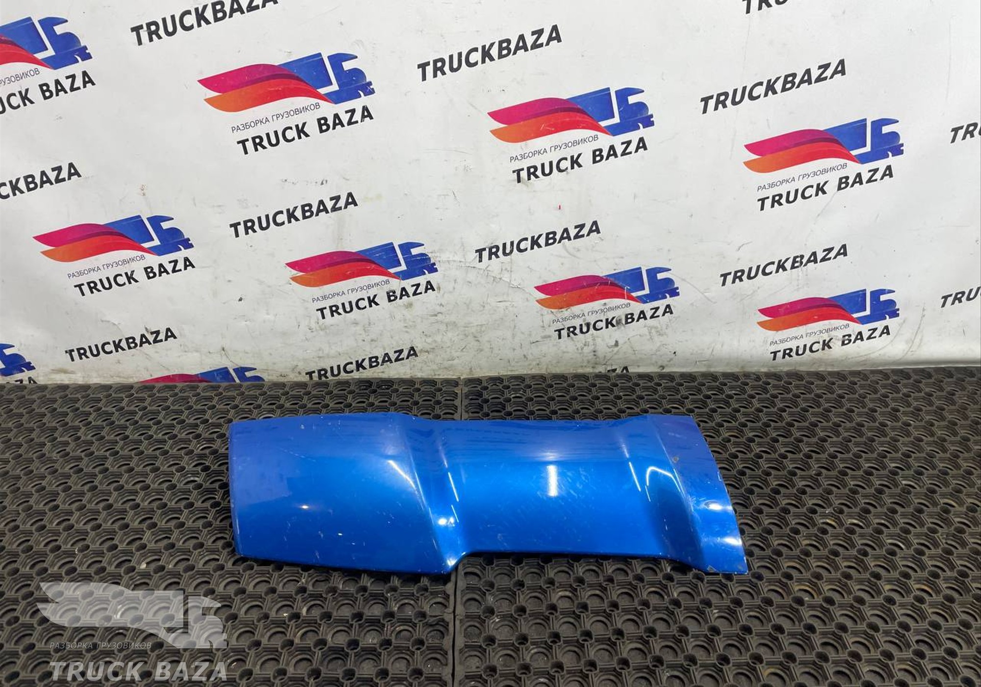 JC46E160C Дефлектор кабины левый для Ford F-MAX (с 2018)