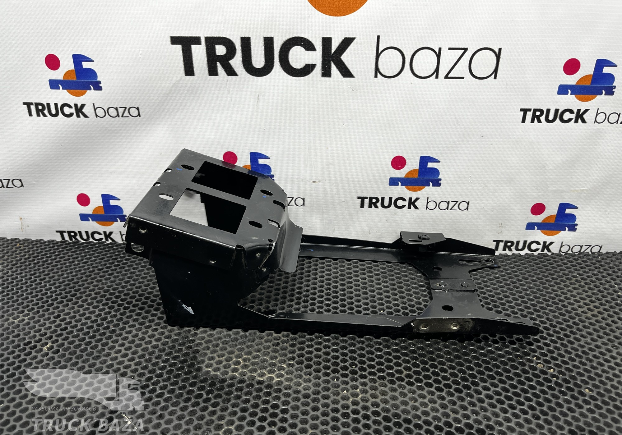 711W613405070 Кронштейн ручного тормоза для Sinotruk Sitrak C7H