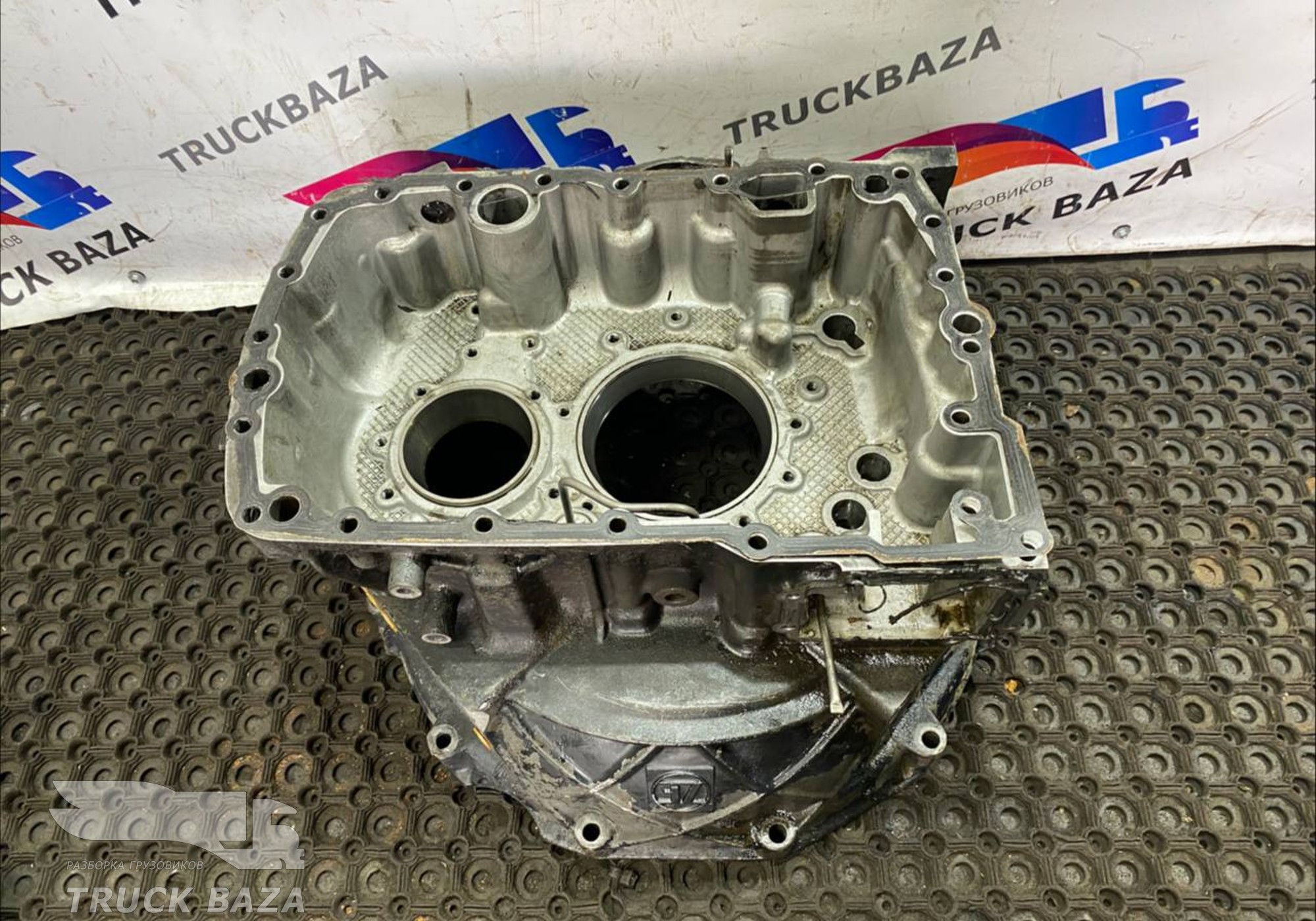 1316401063 Корпус коробки передач ZF передний для Renault Magnum III E-tech (с 2001 по 2005)