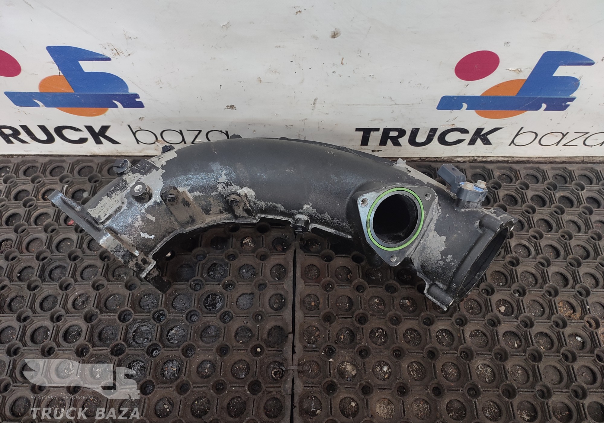 4730902537 Патрубок интеркулера для Mercedes-Benz Actros New Actros MP4 (с 2011)