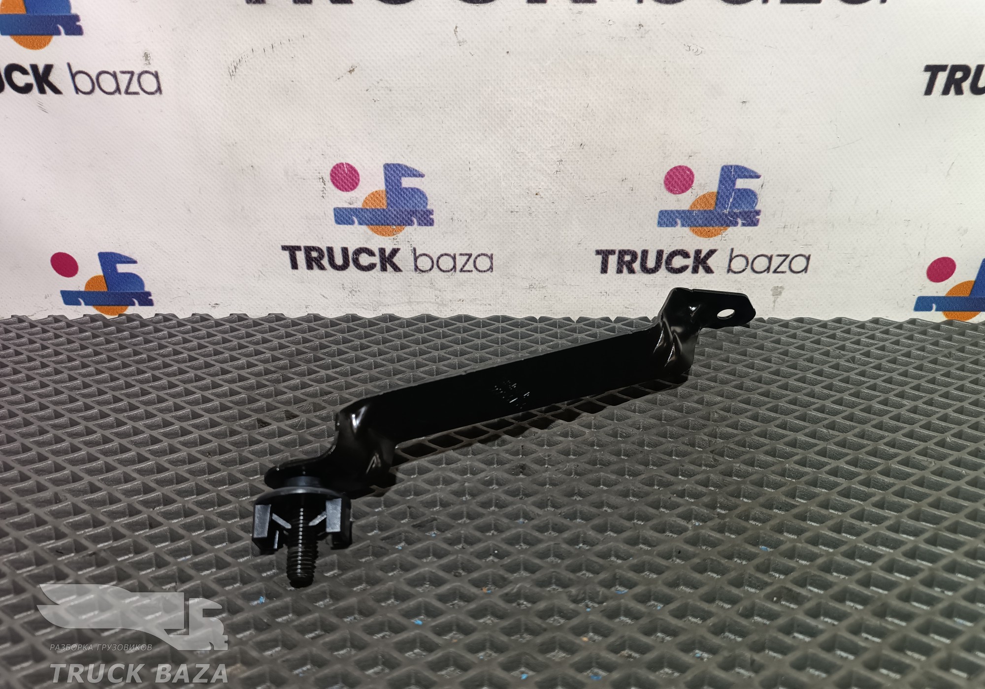 2293753 Кронштейн инструментального ящика для Scania 6-series R (с 2016)