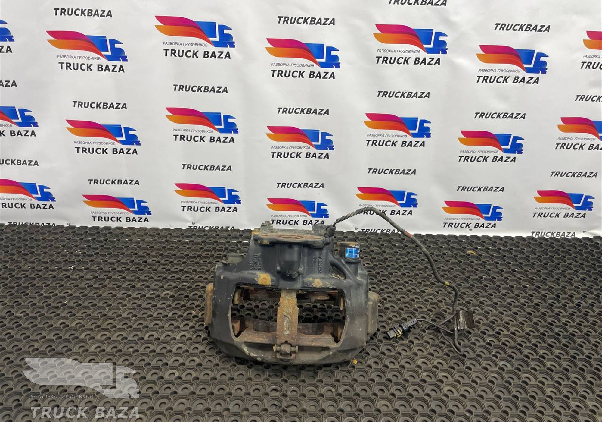 4104200302 Суппорт задний правый для КАМАЗ 54901